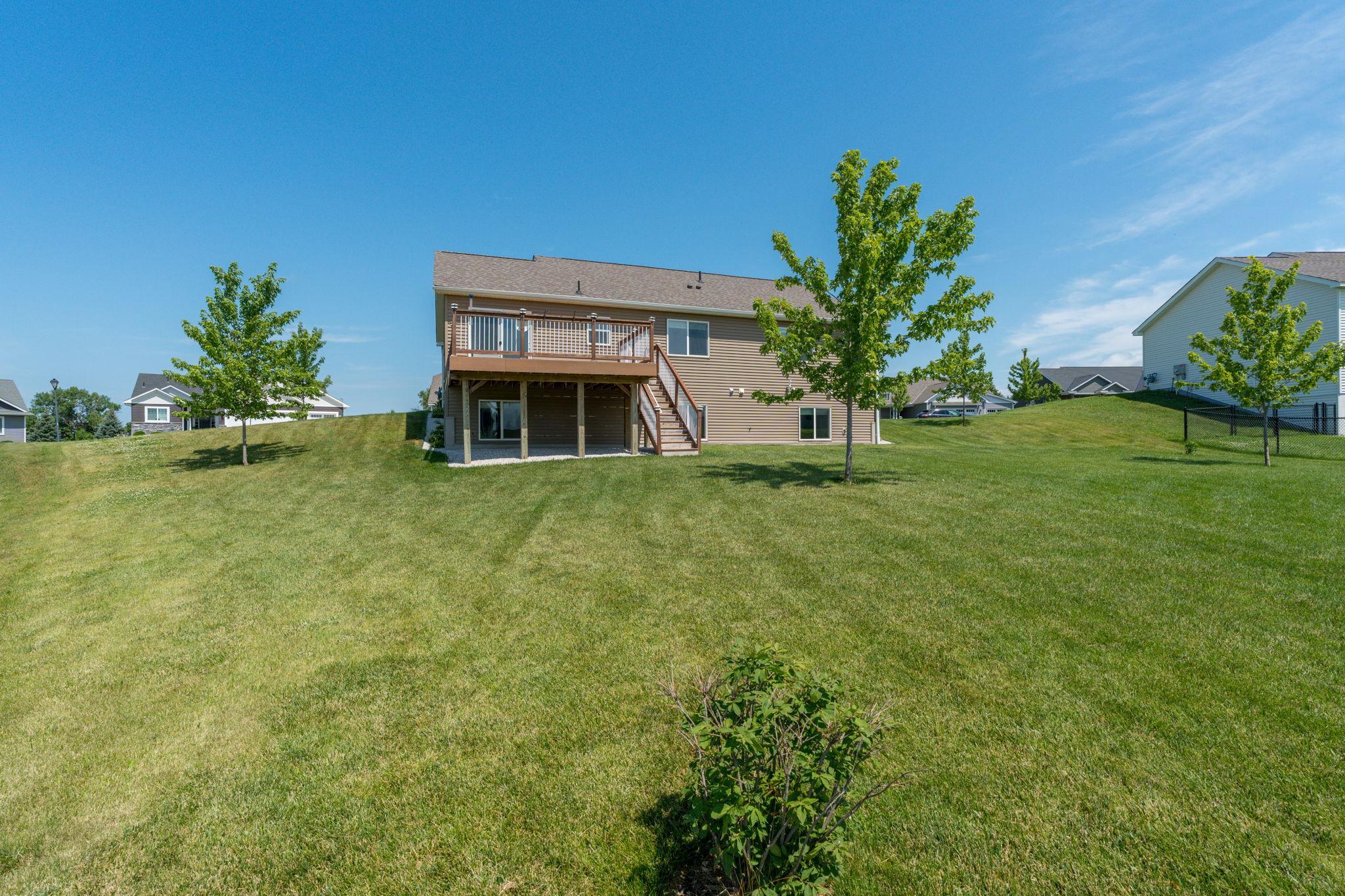 main property photo 45