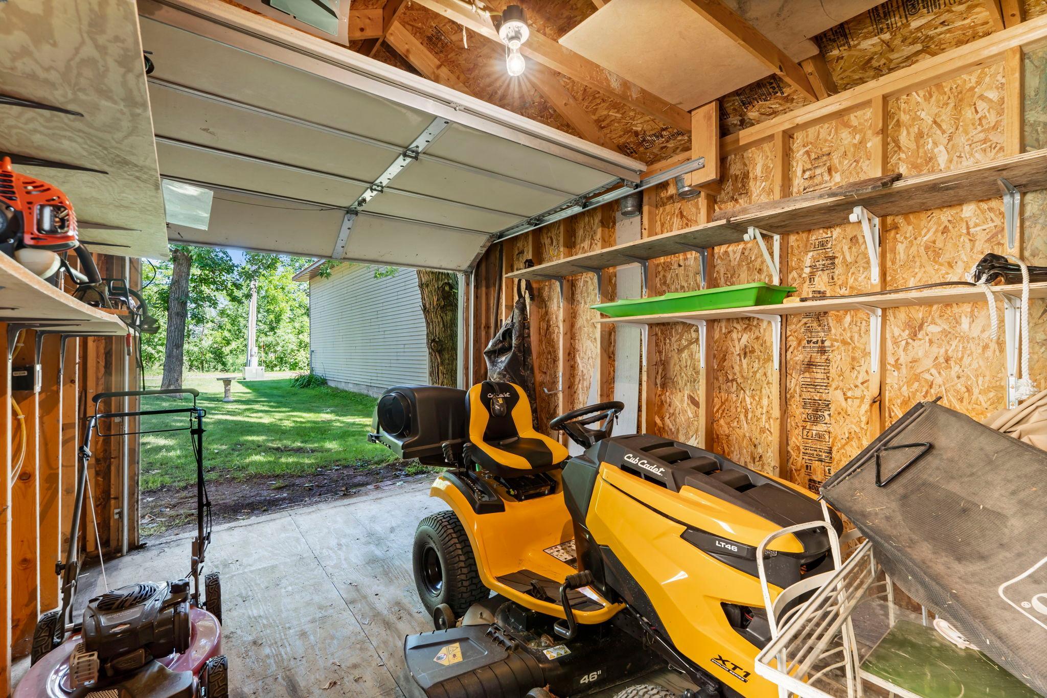 main property photo 51