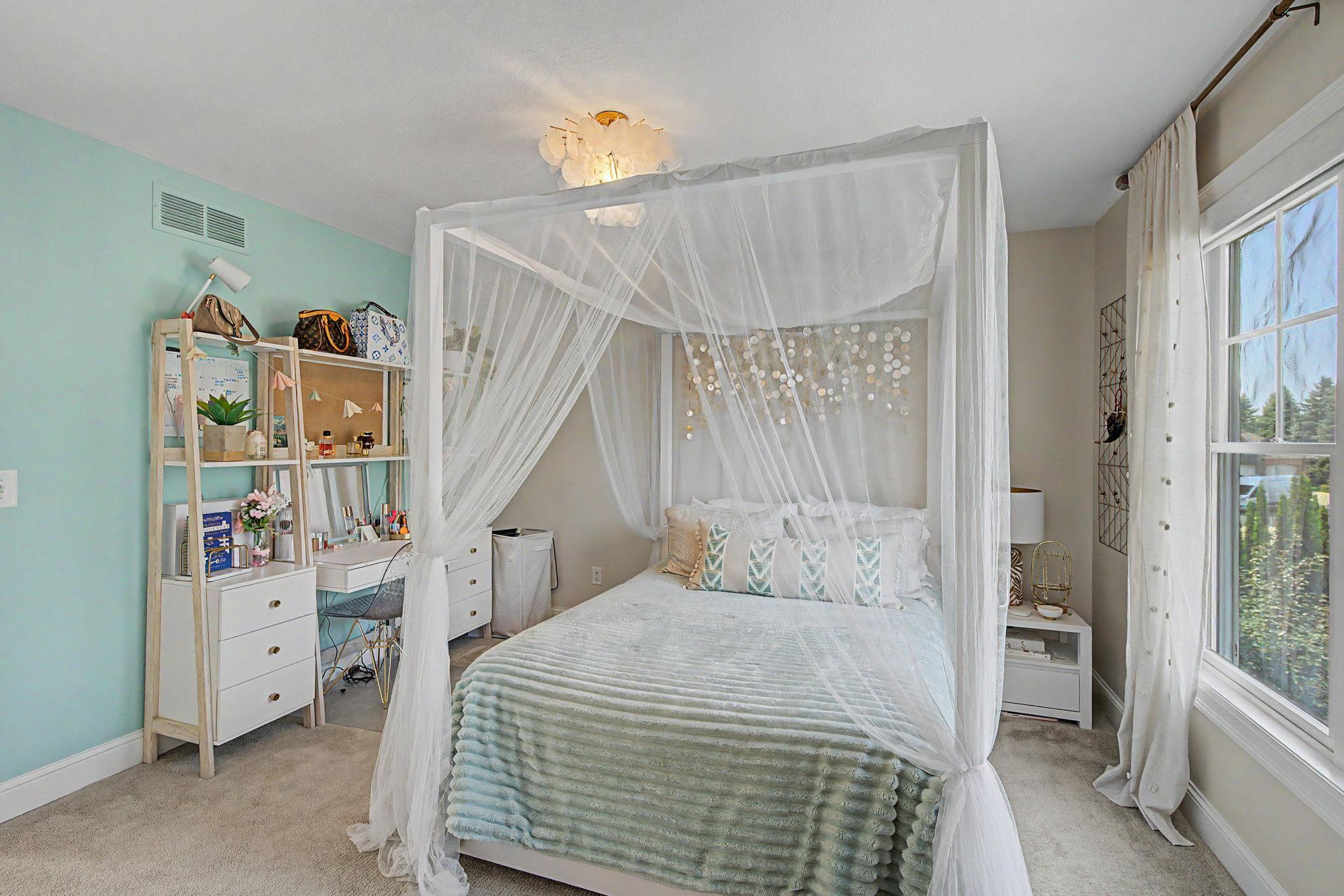 main property photo 78
