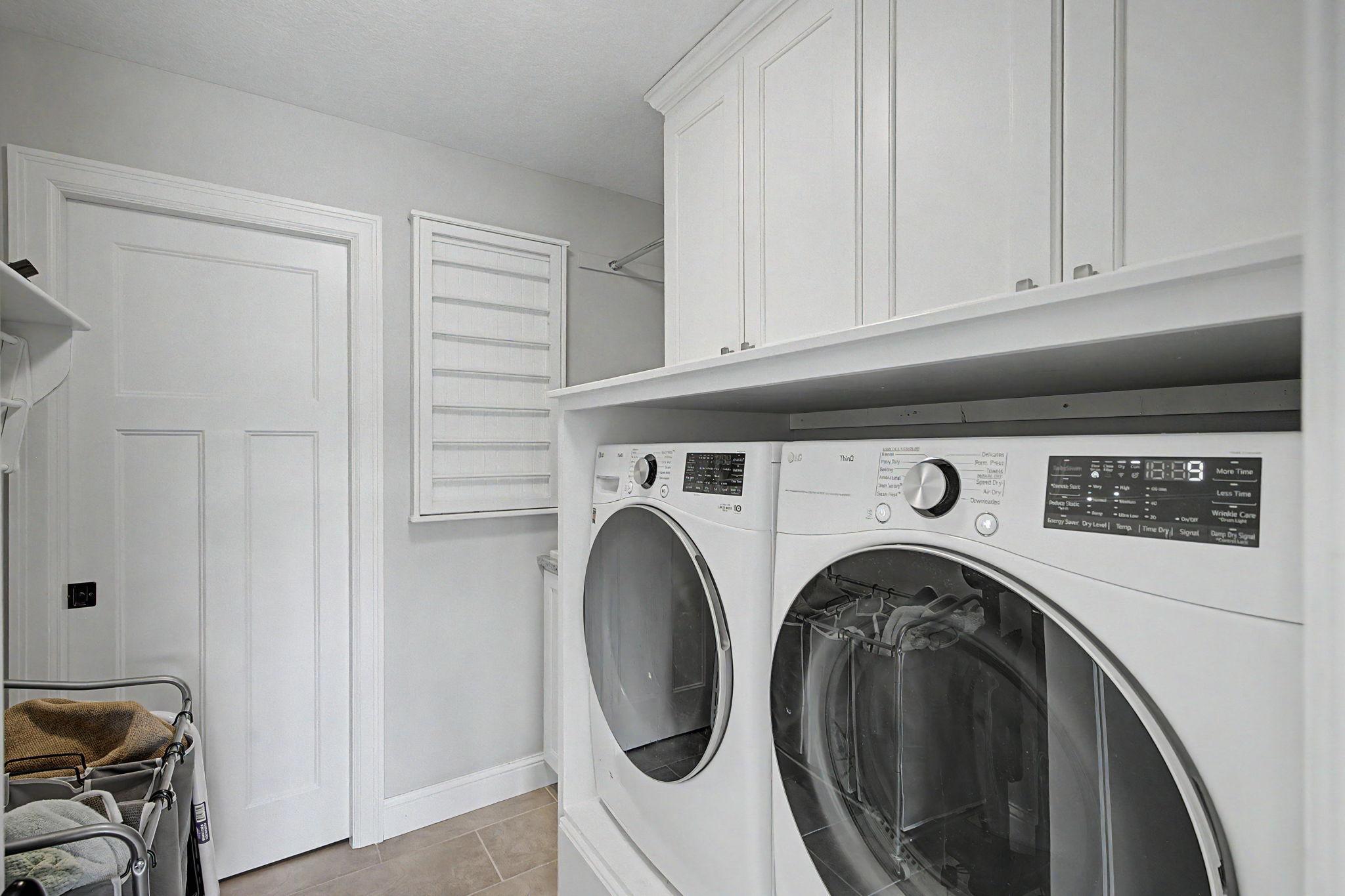 main property photo 80
