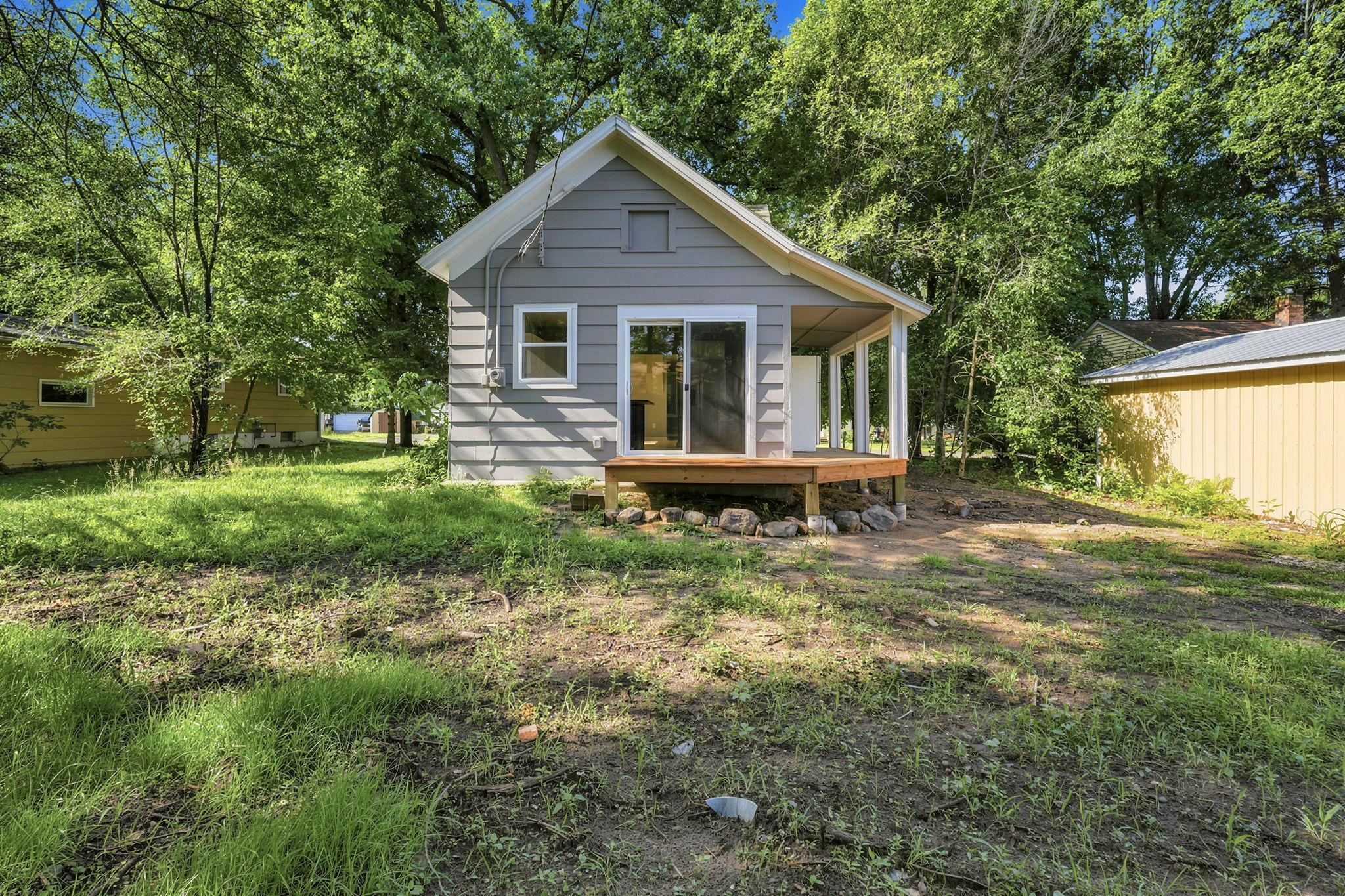 main property photo 21