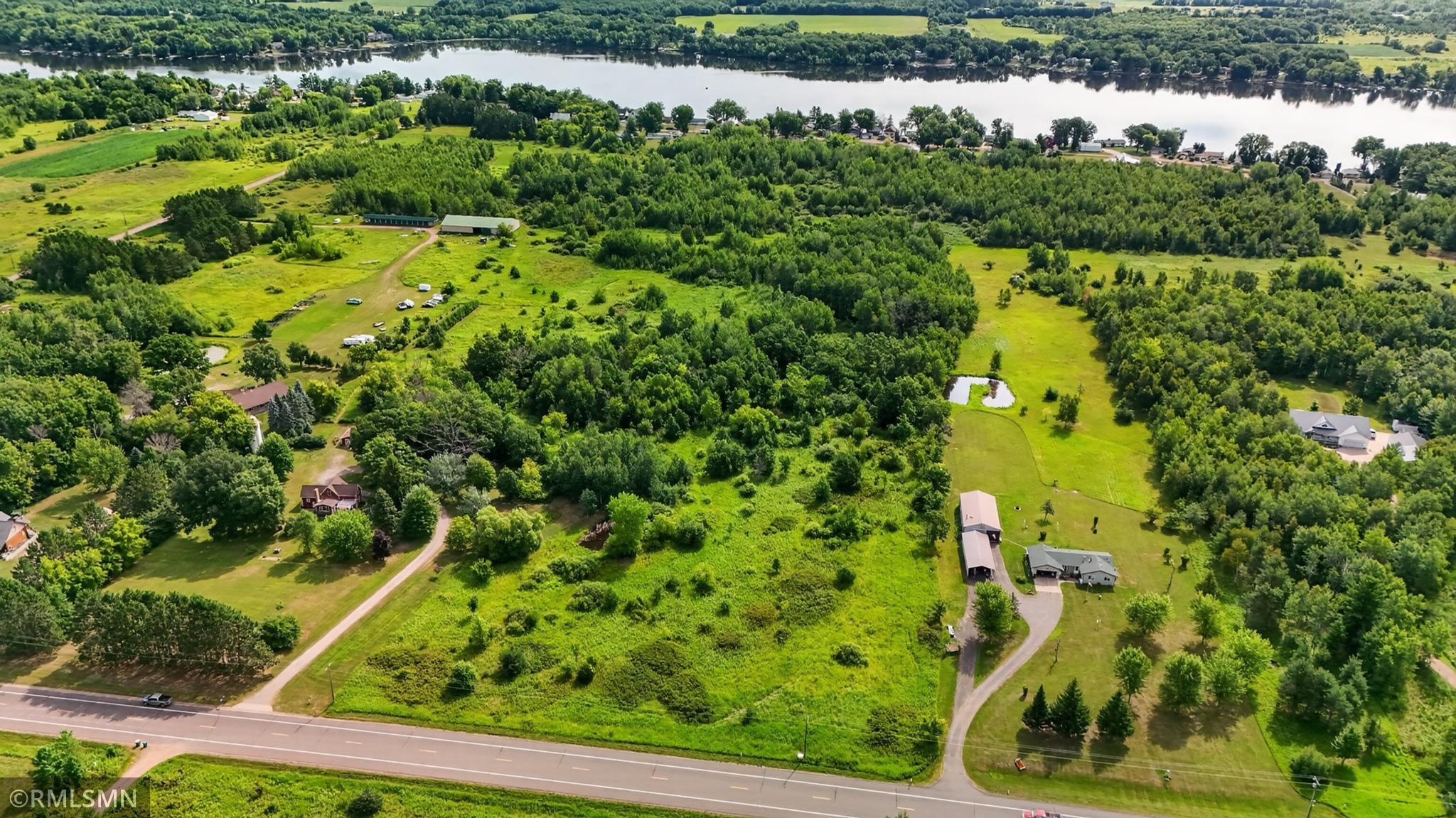 main property photo 14