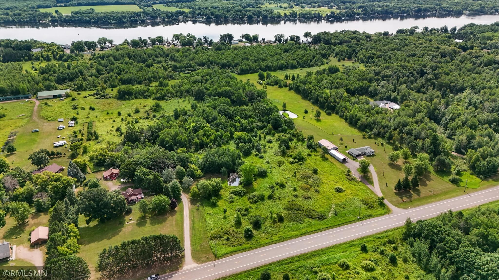 main property photo 15