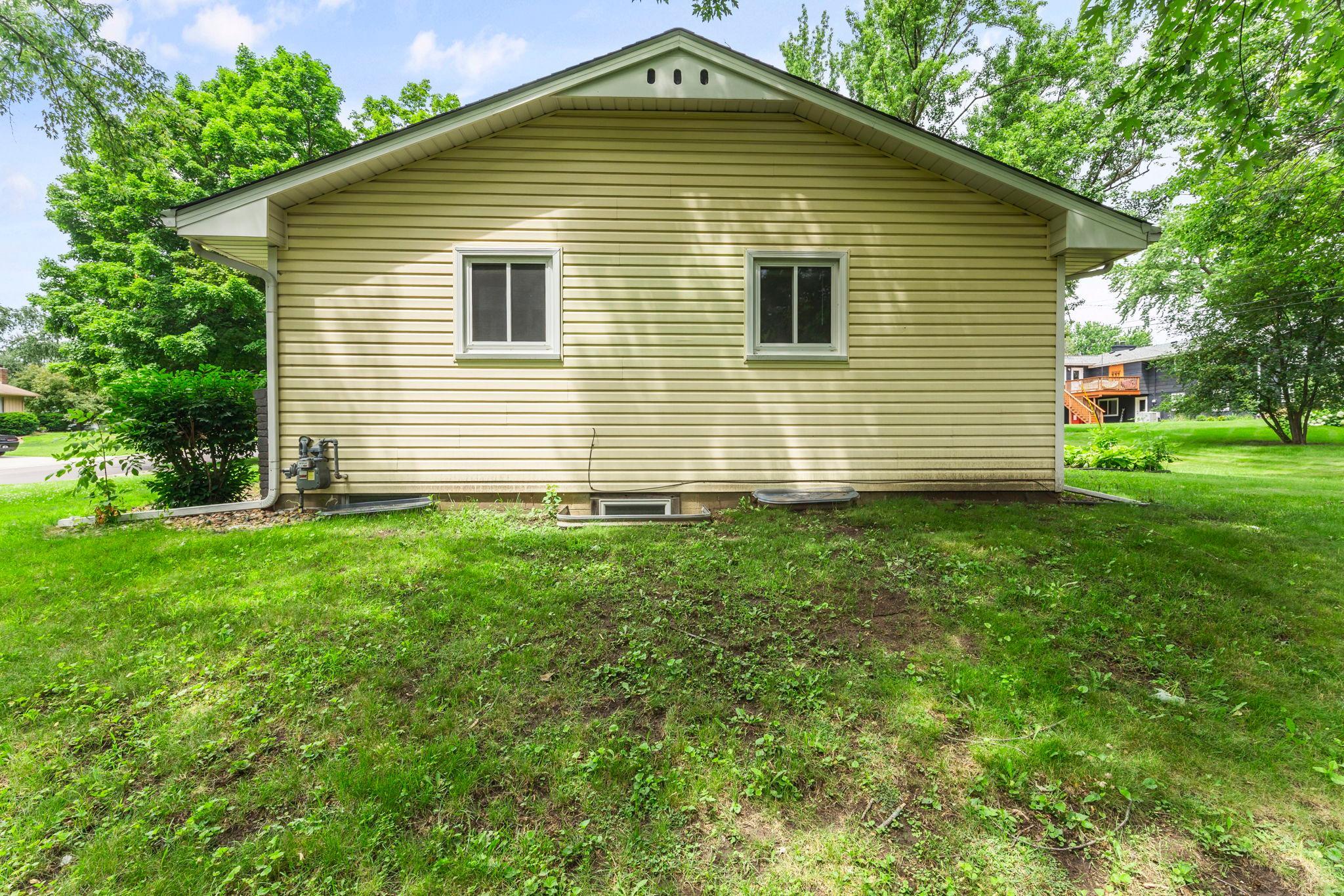 main property photo 54