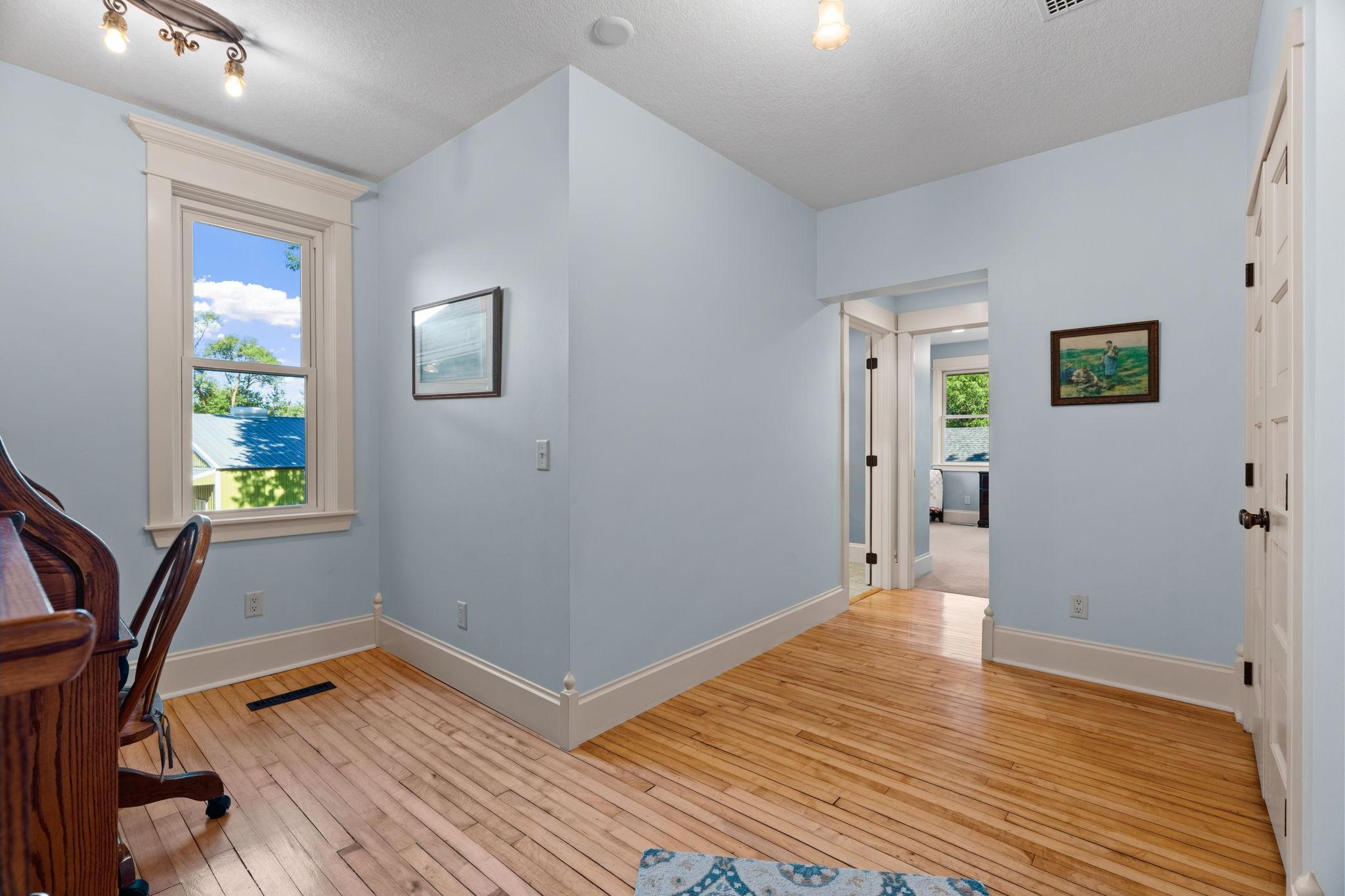 main property photo 36