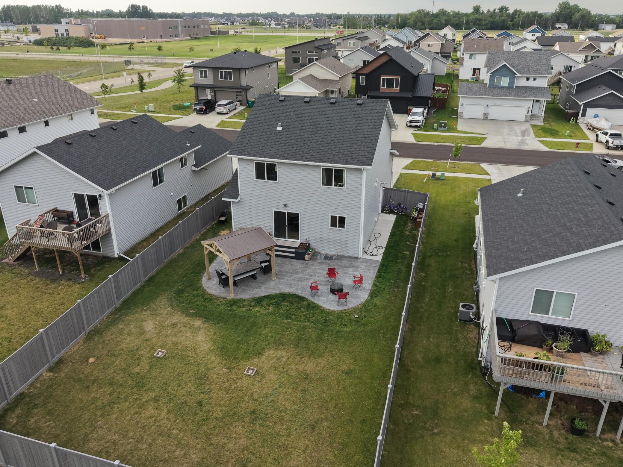 main property photo 49