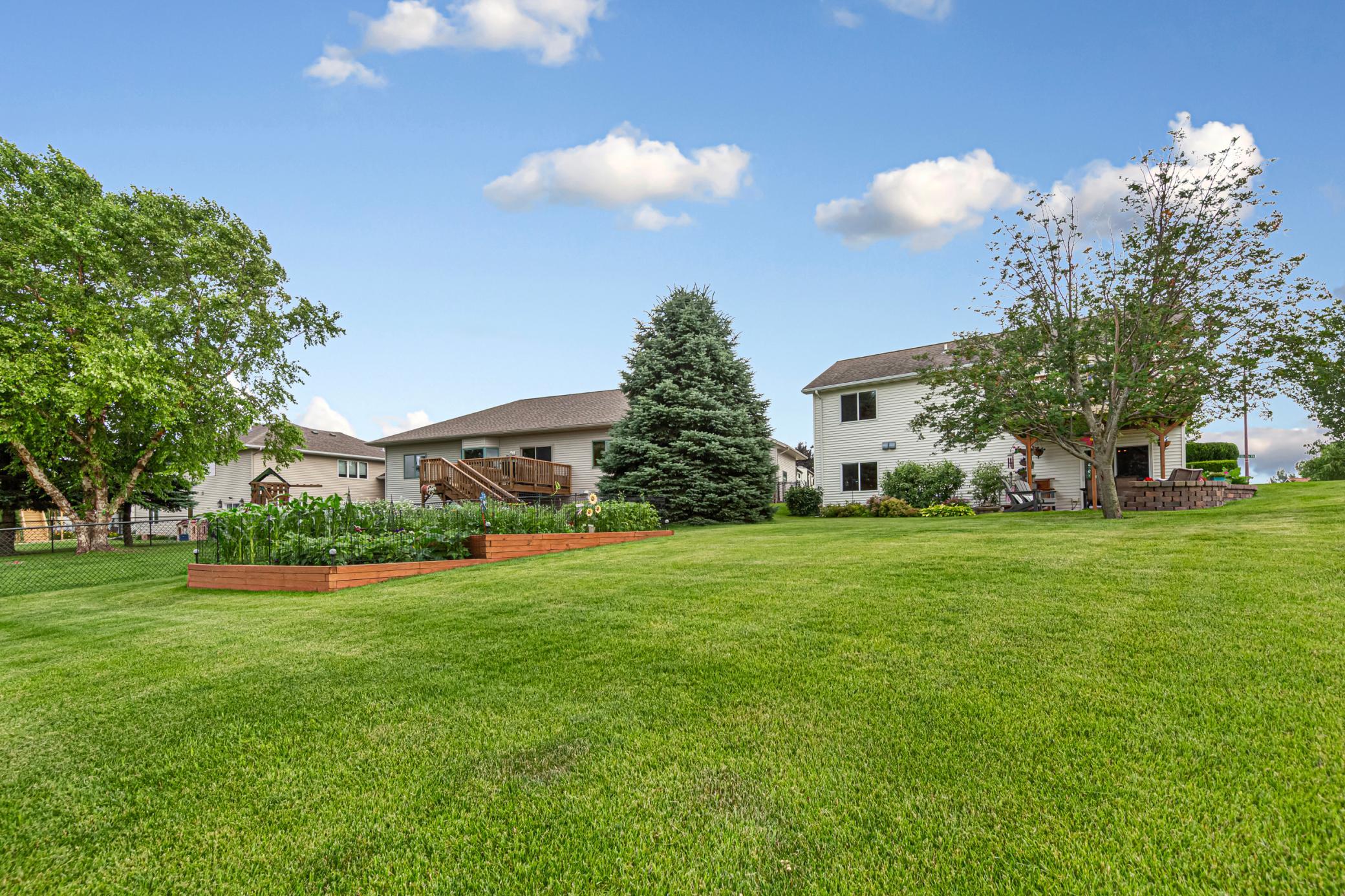 main property photo 35