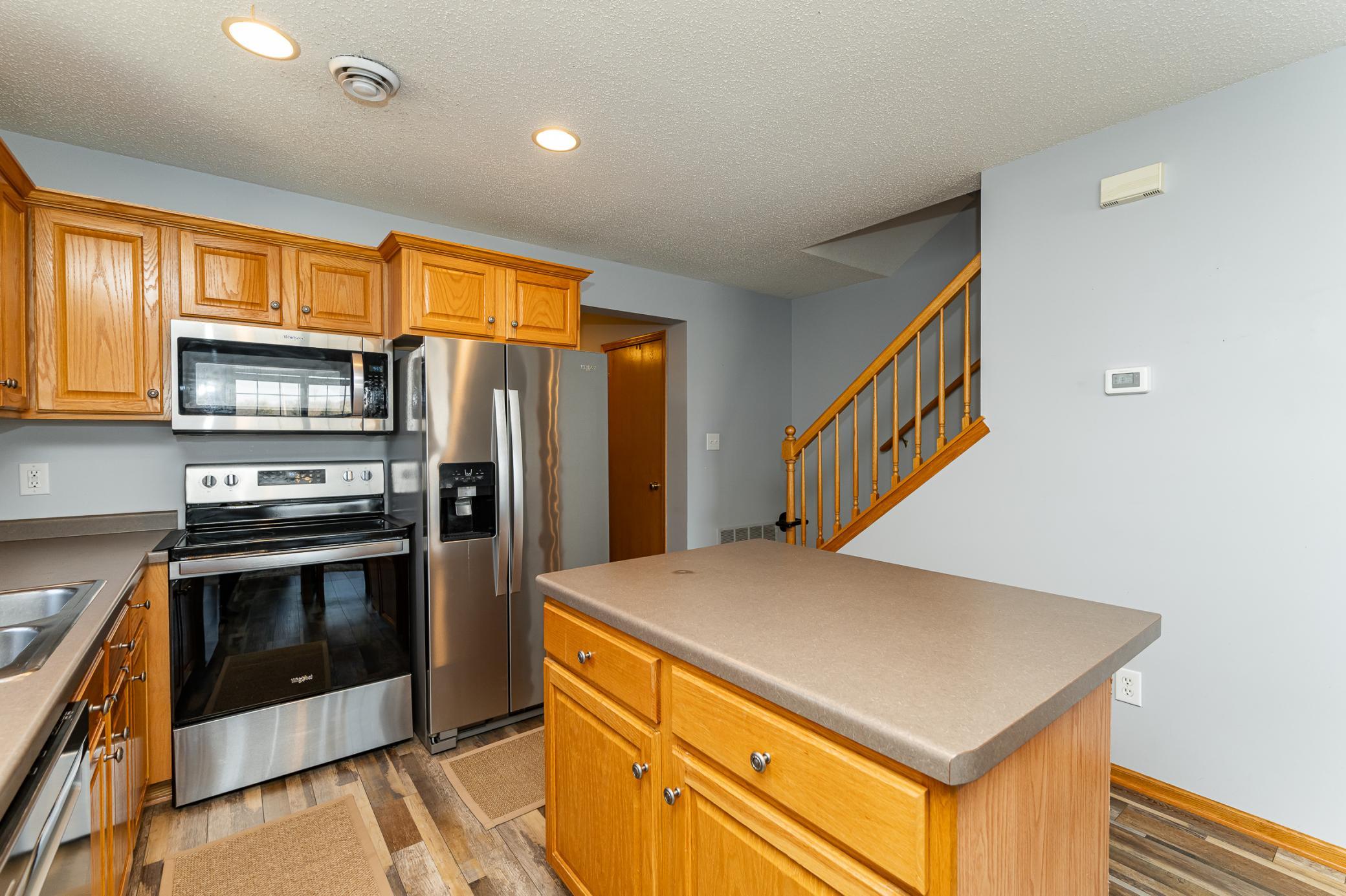 main property photo 10