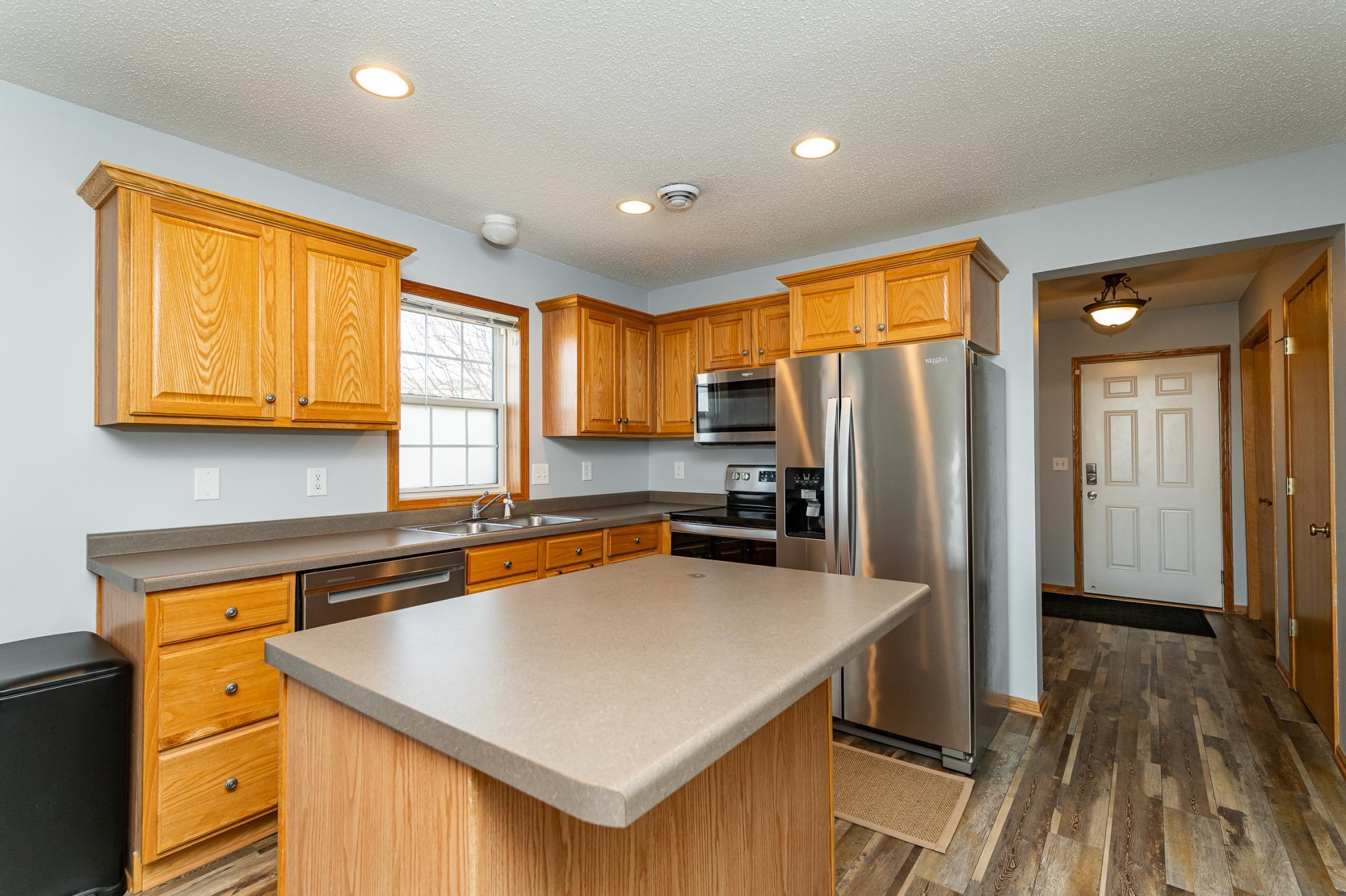 main property photo 8