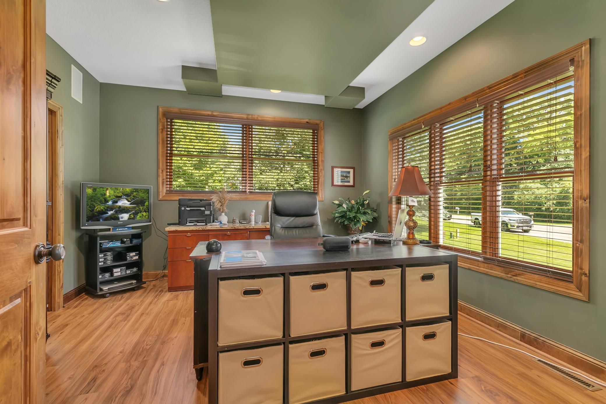 main property photo 29
