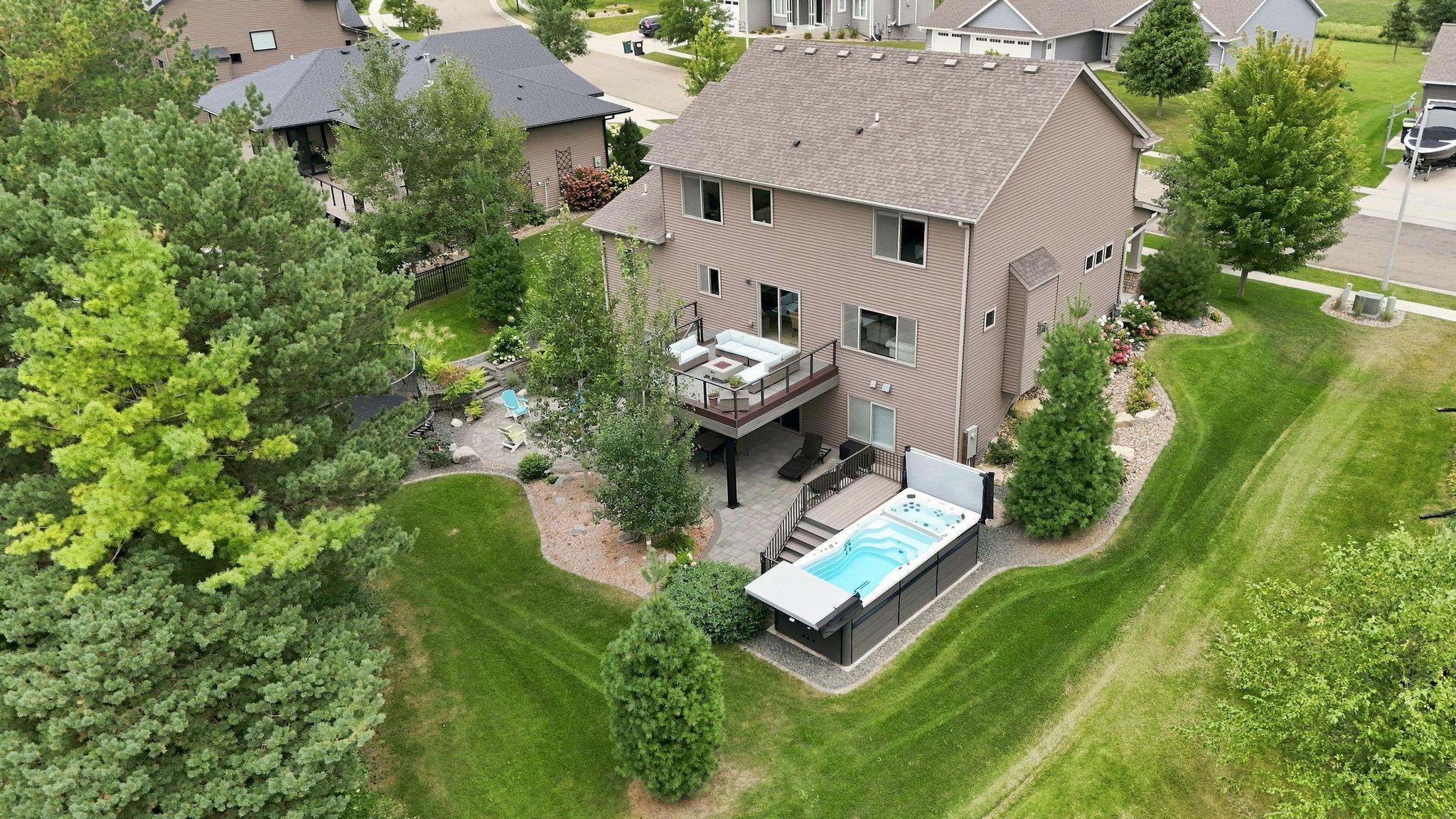 main property photo 93