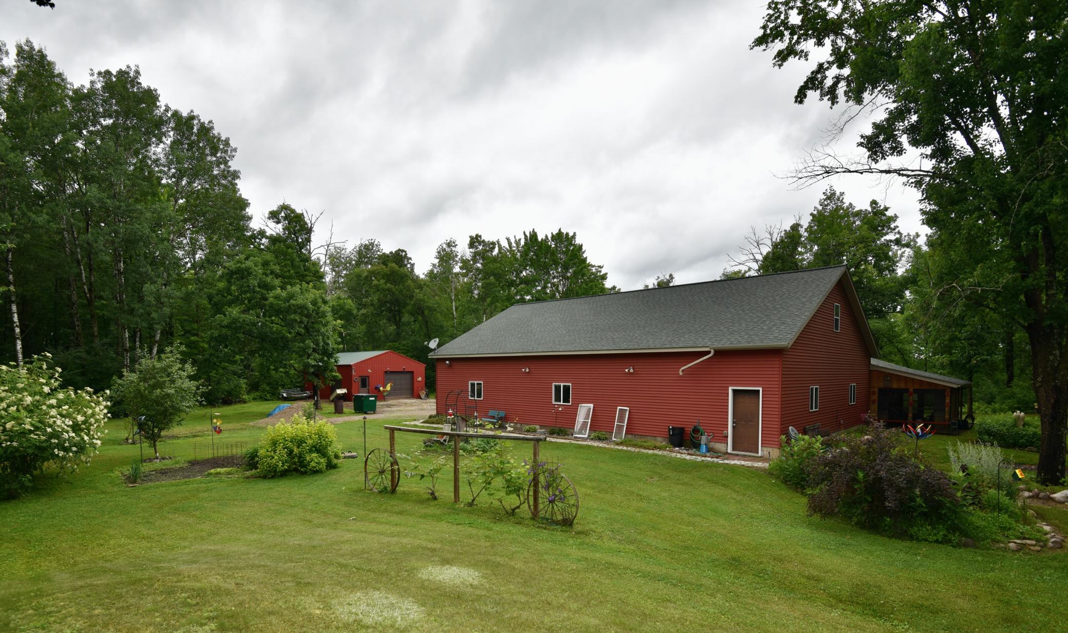 main property photo 18