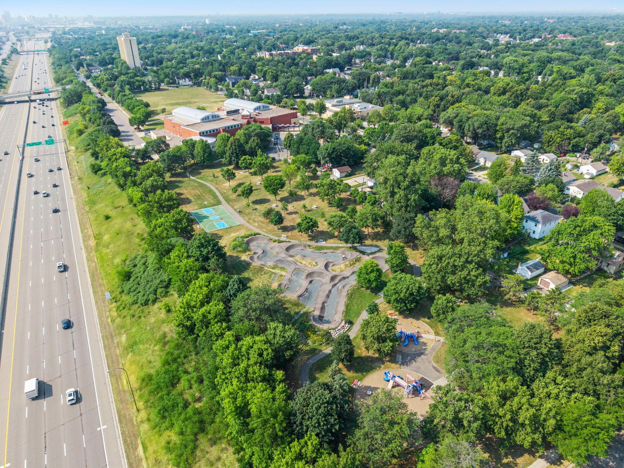 main property photo 75