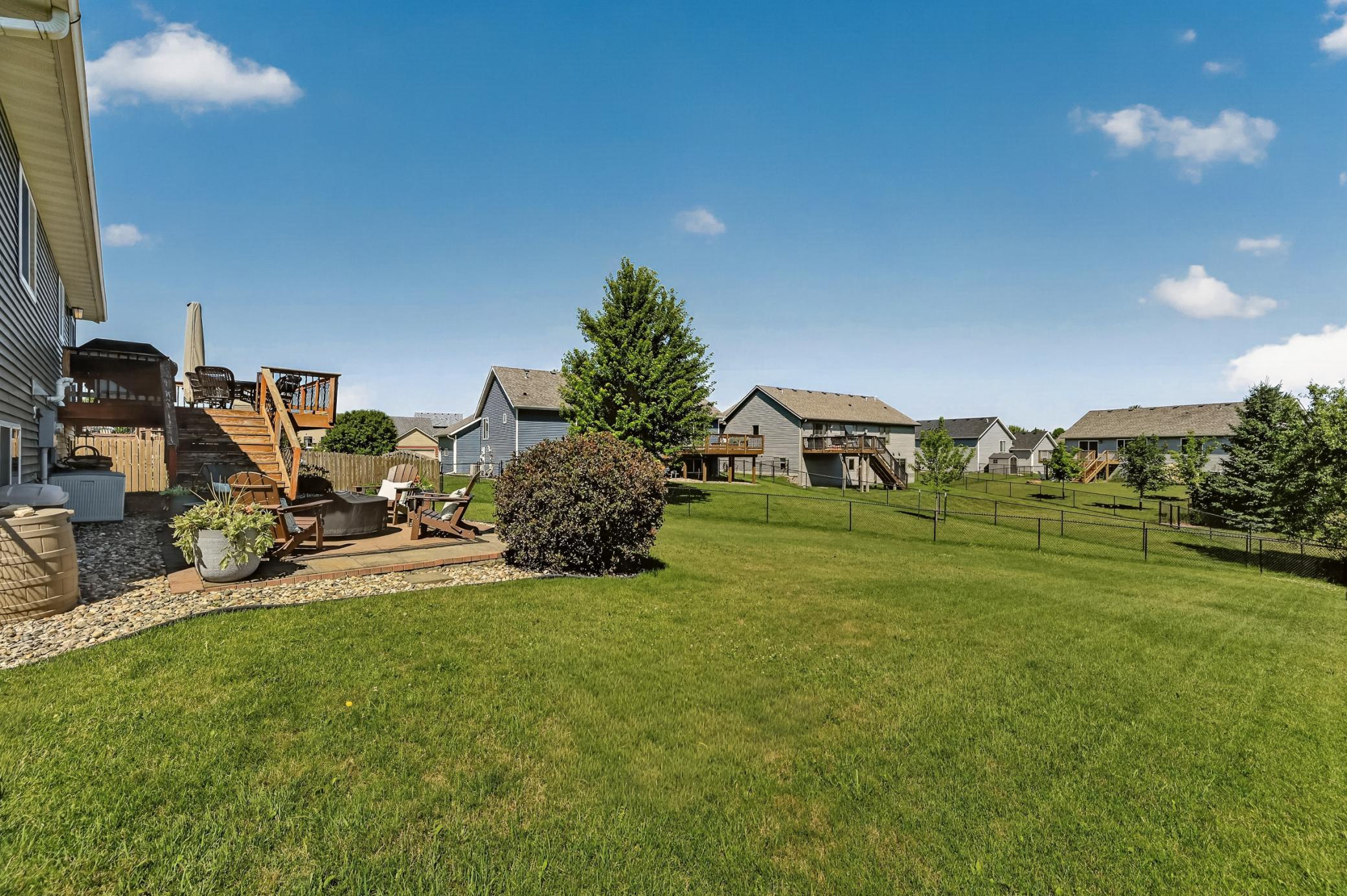 main property photo 31