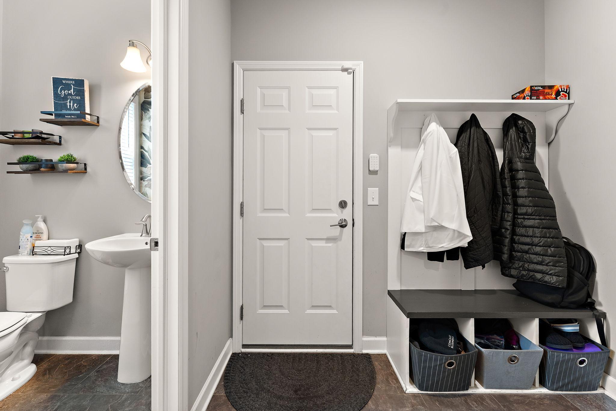 main property photo 29
