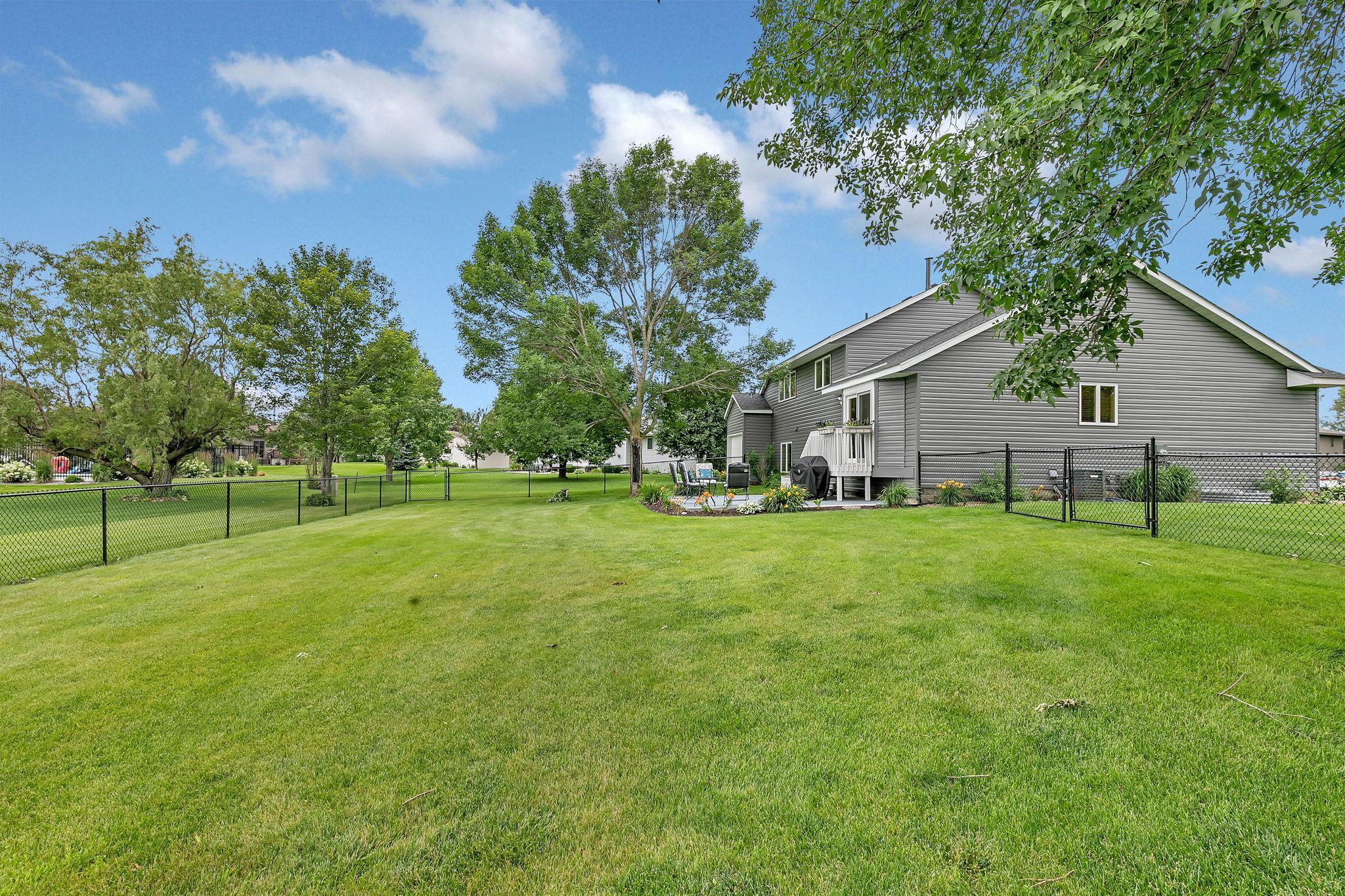 main property photo 33