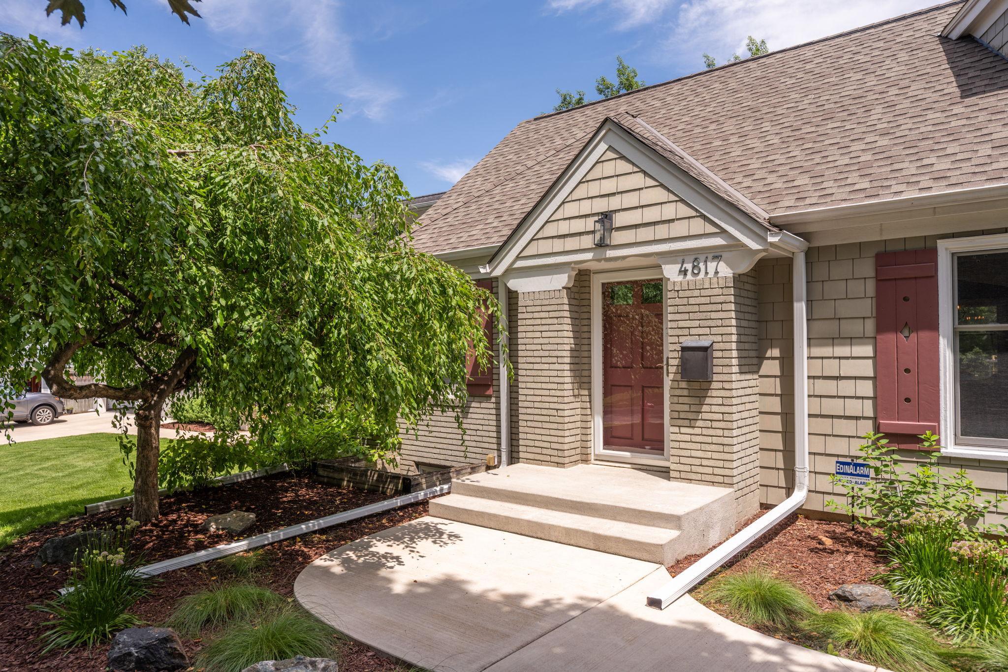 main property photo 51