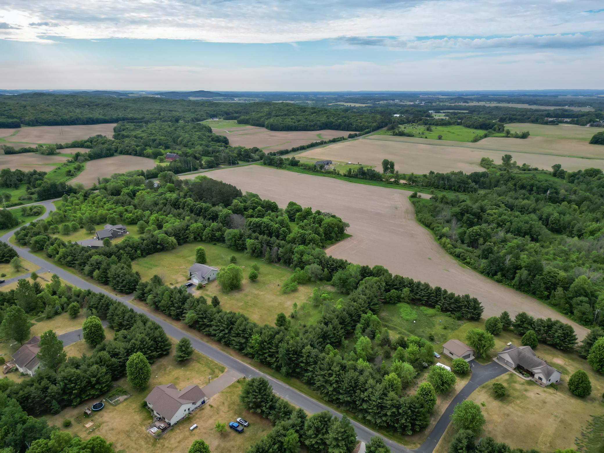 main property photo 10