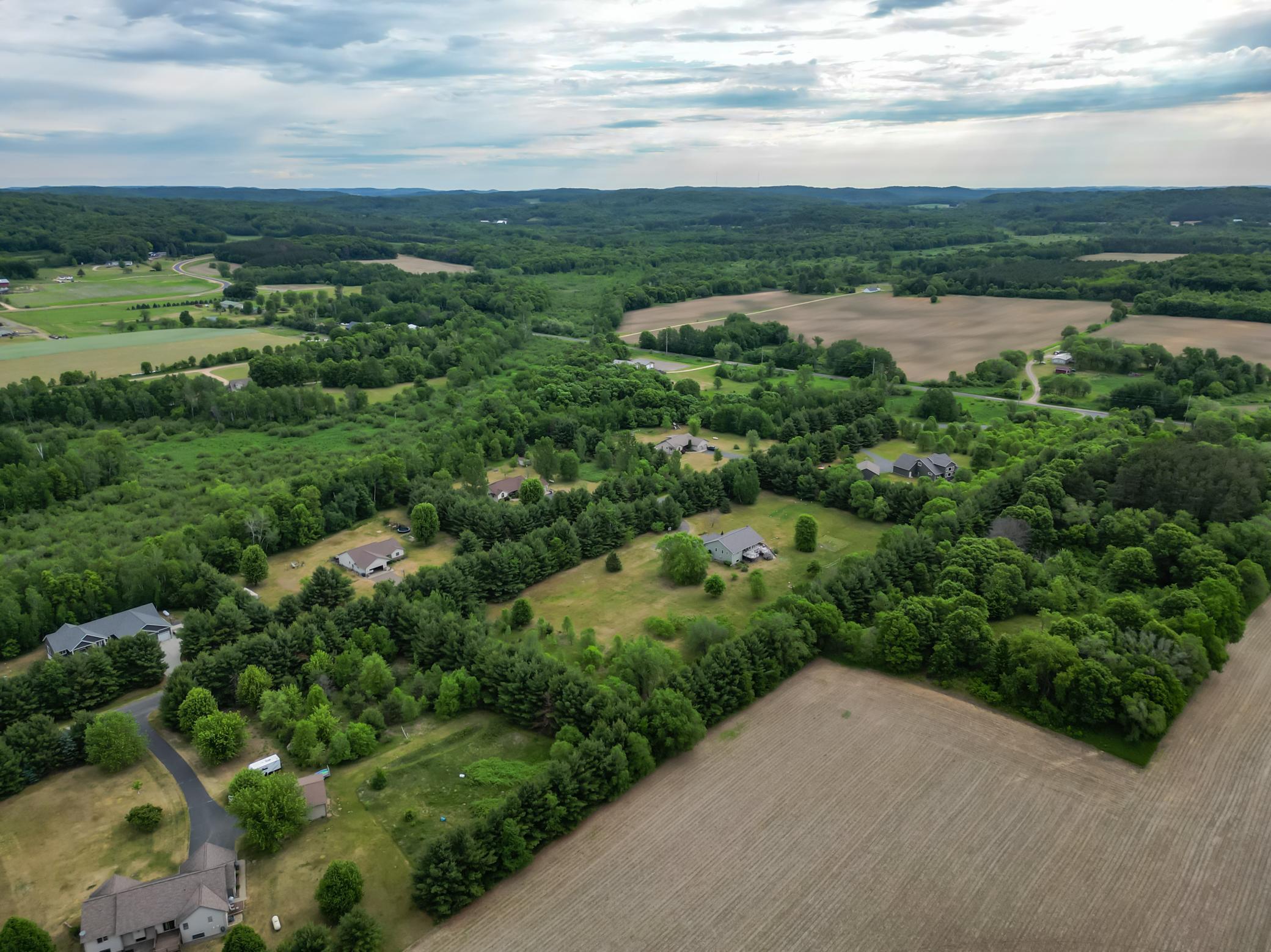 main property photo 12