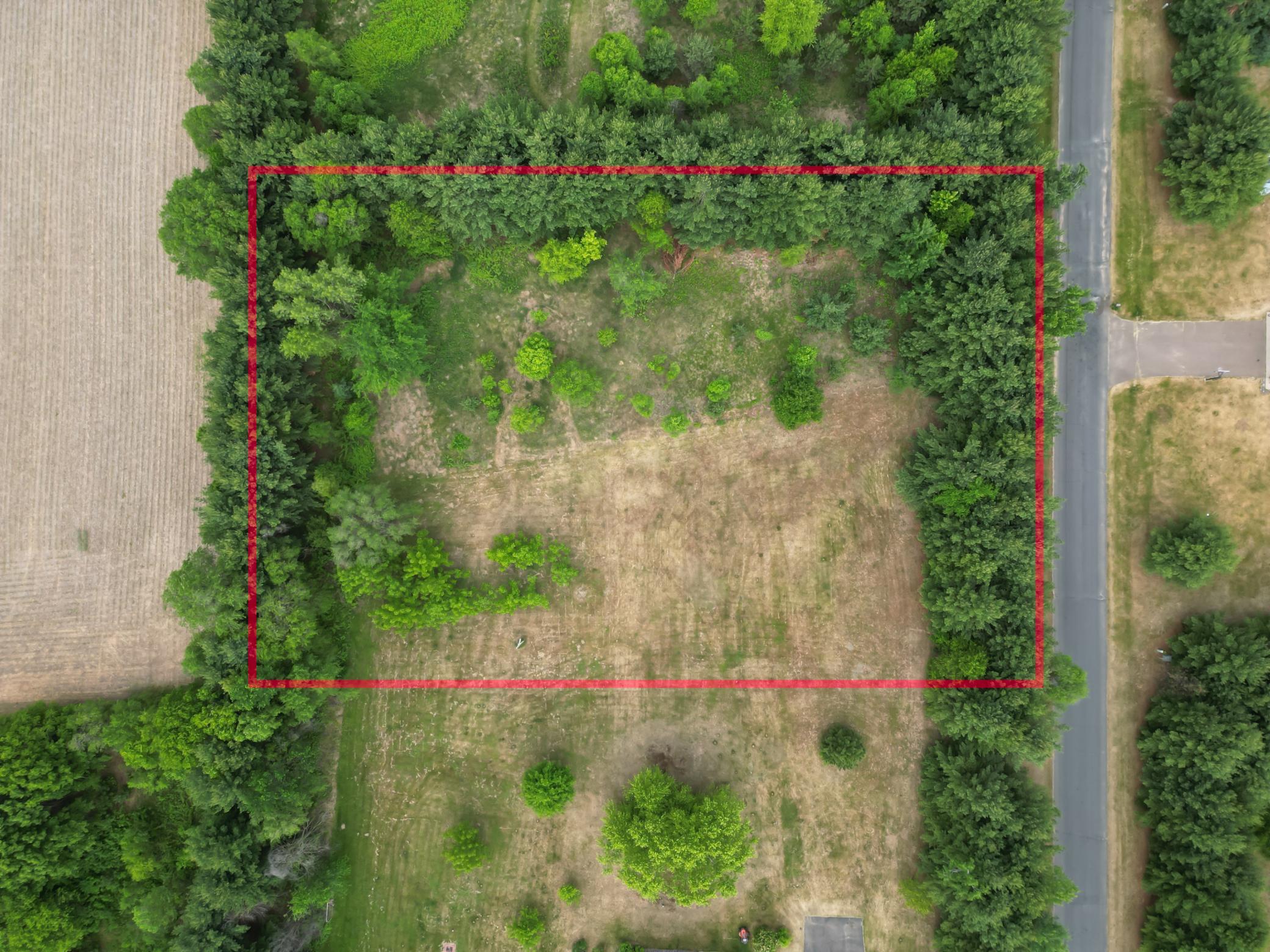 main property photo 16