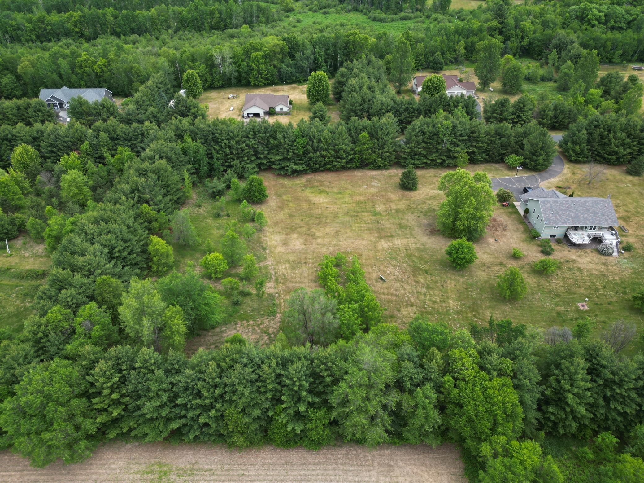 main property photo 5