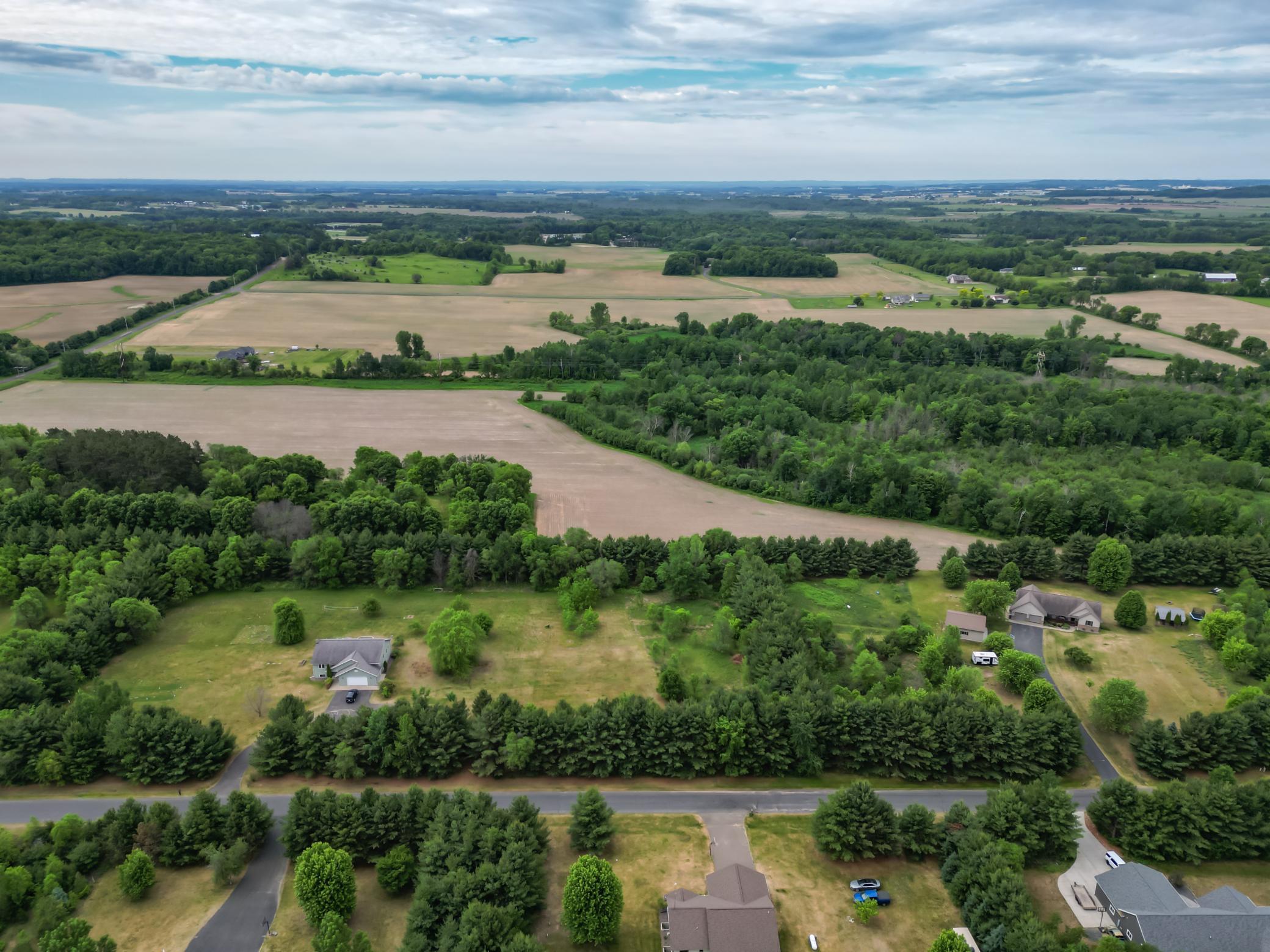 main property photo 9