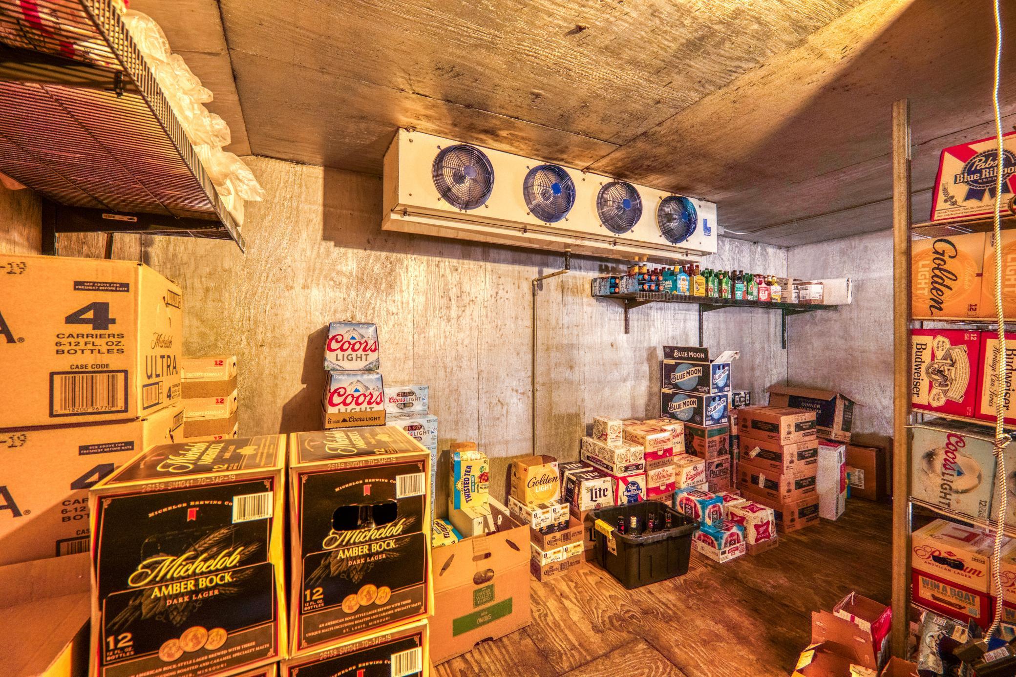 main property photo 50