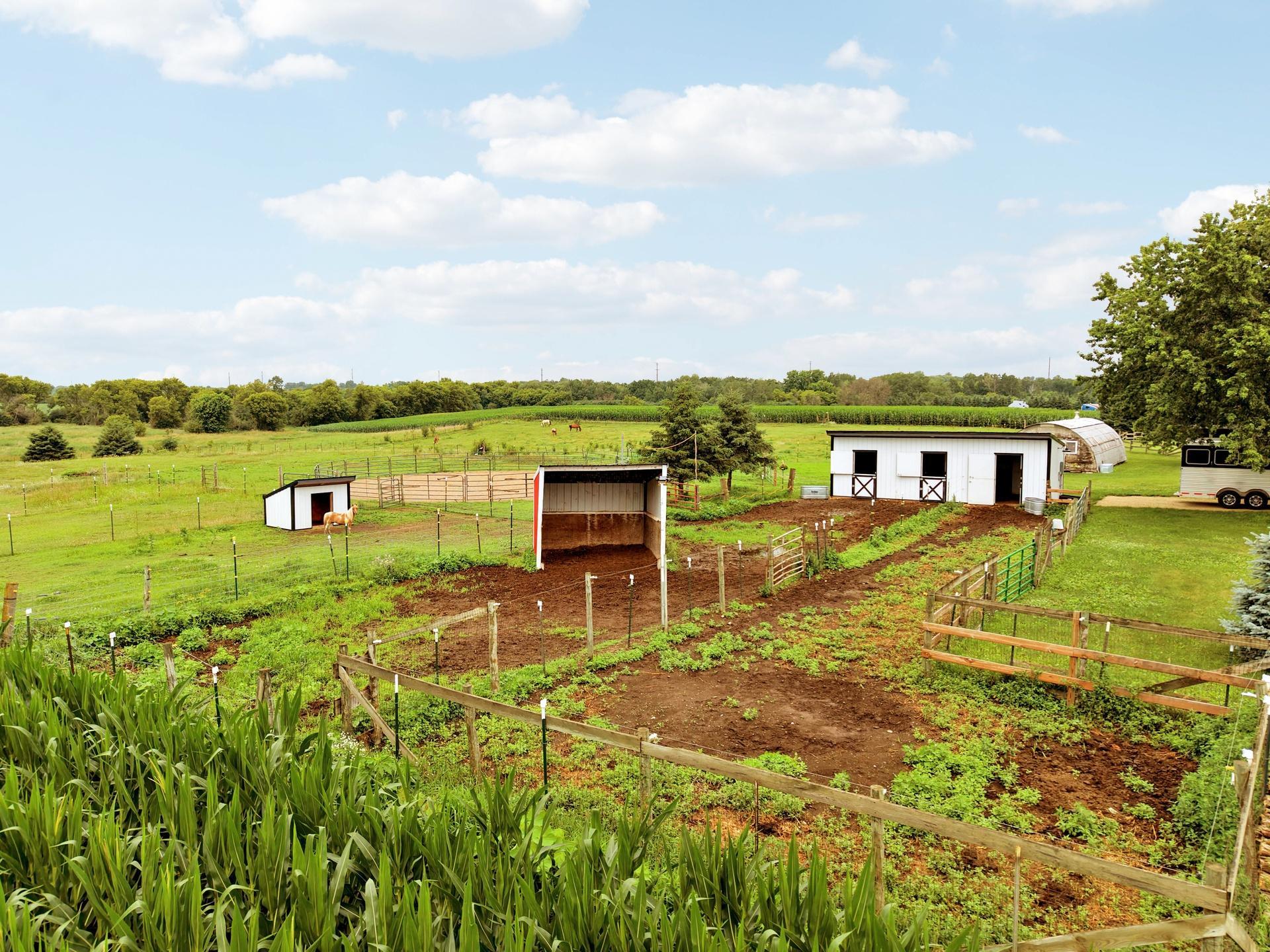main property photo 38