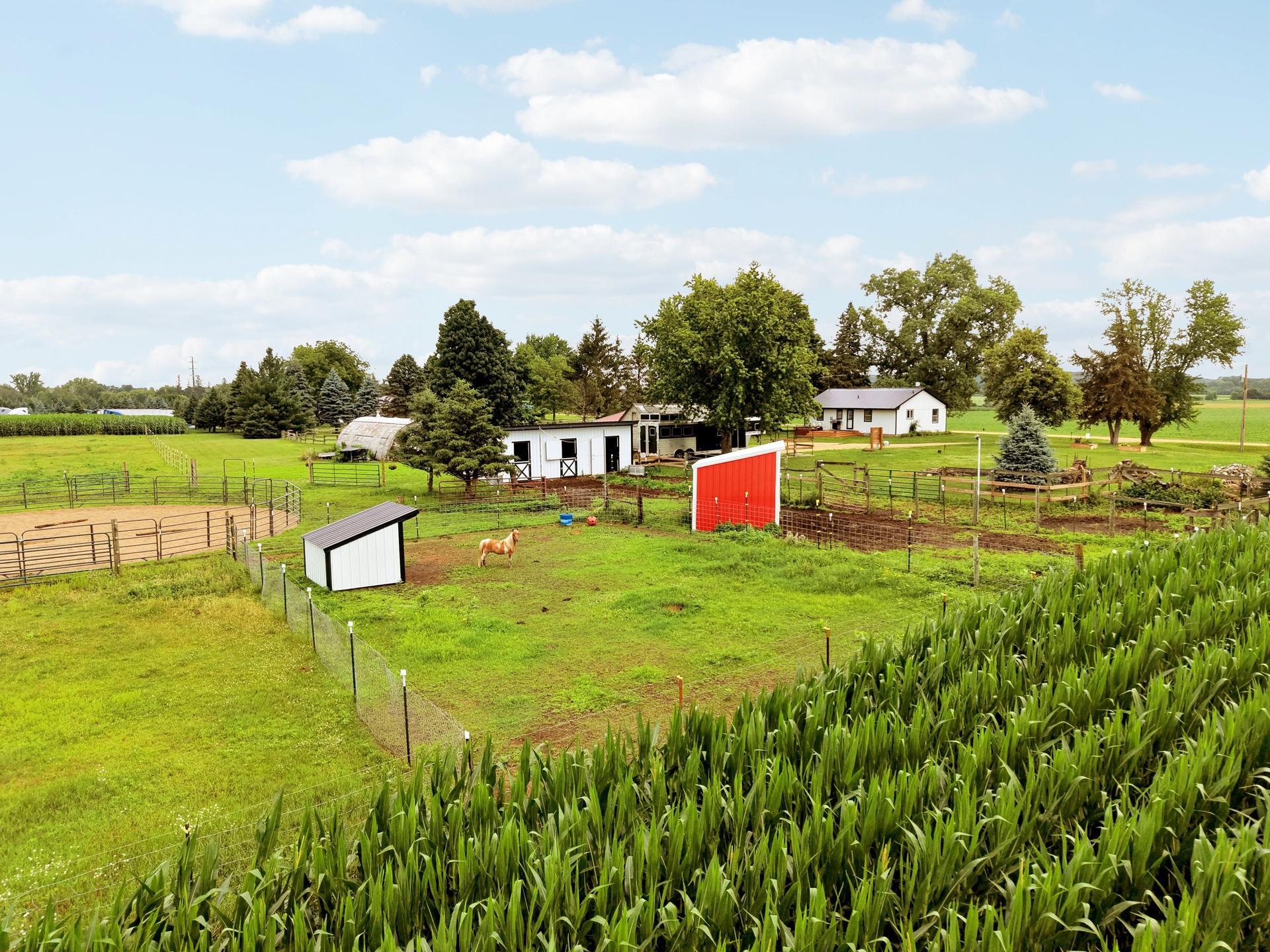 main property photo 39