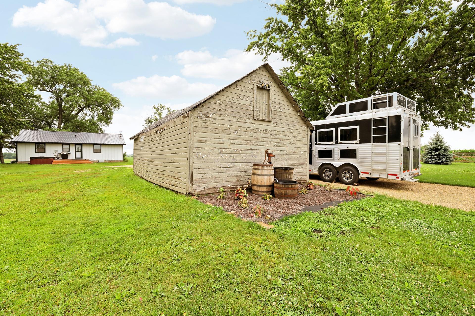 main property photo 54