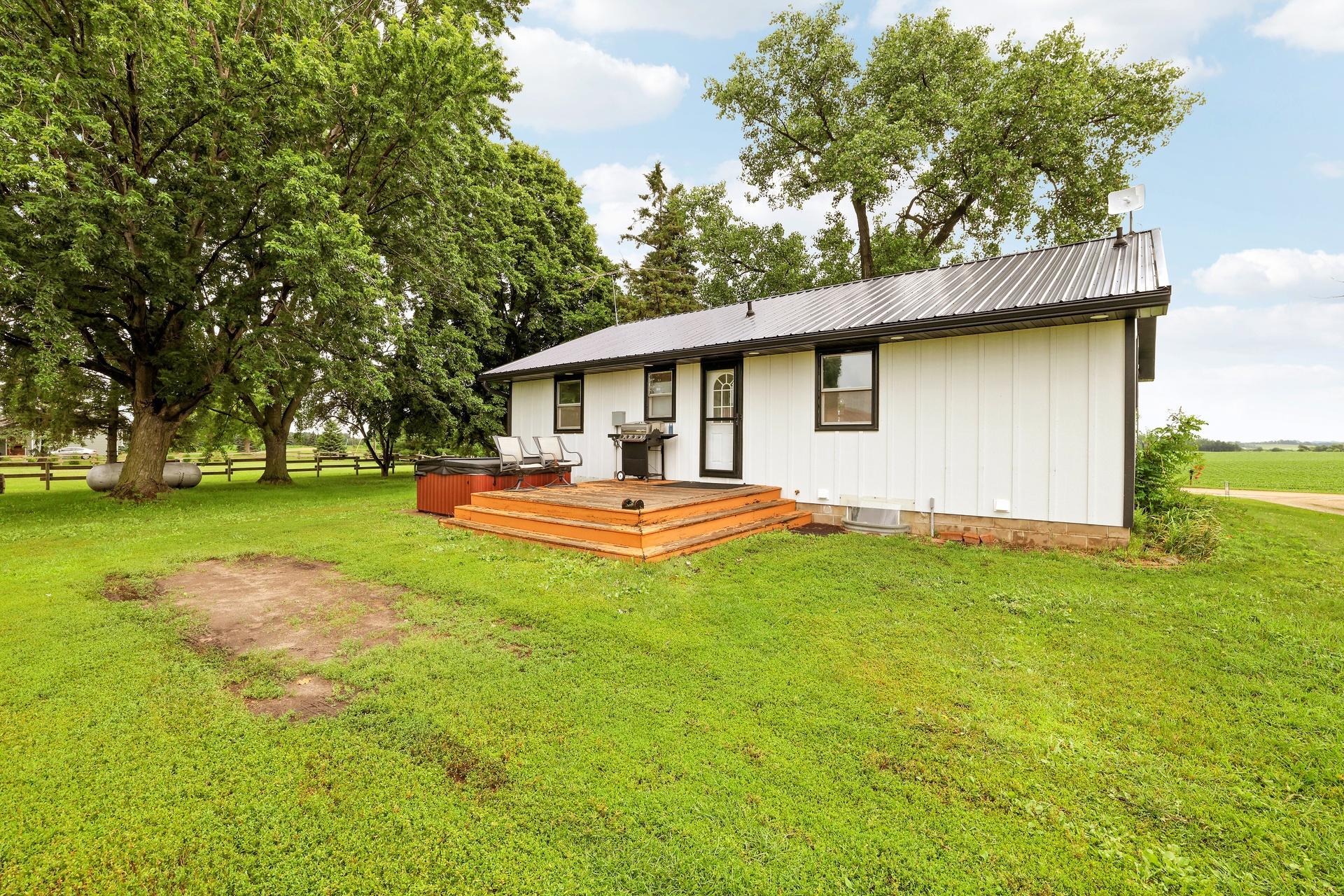 main property photo 60