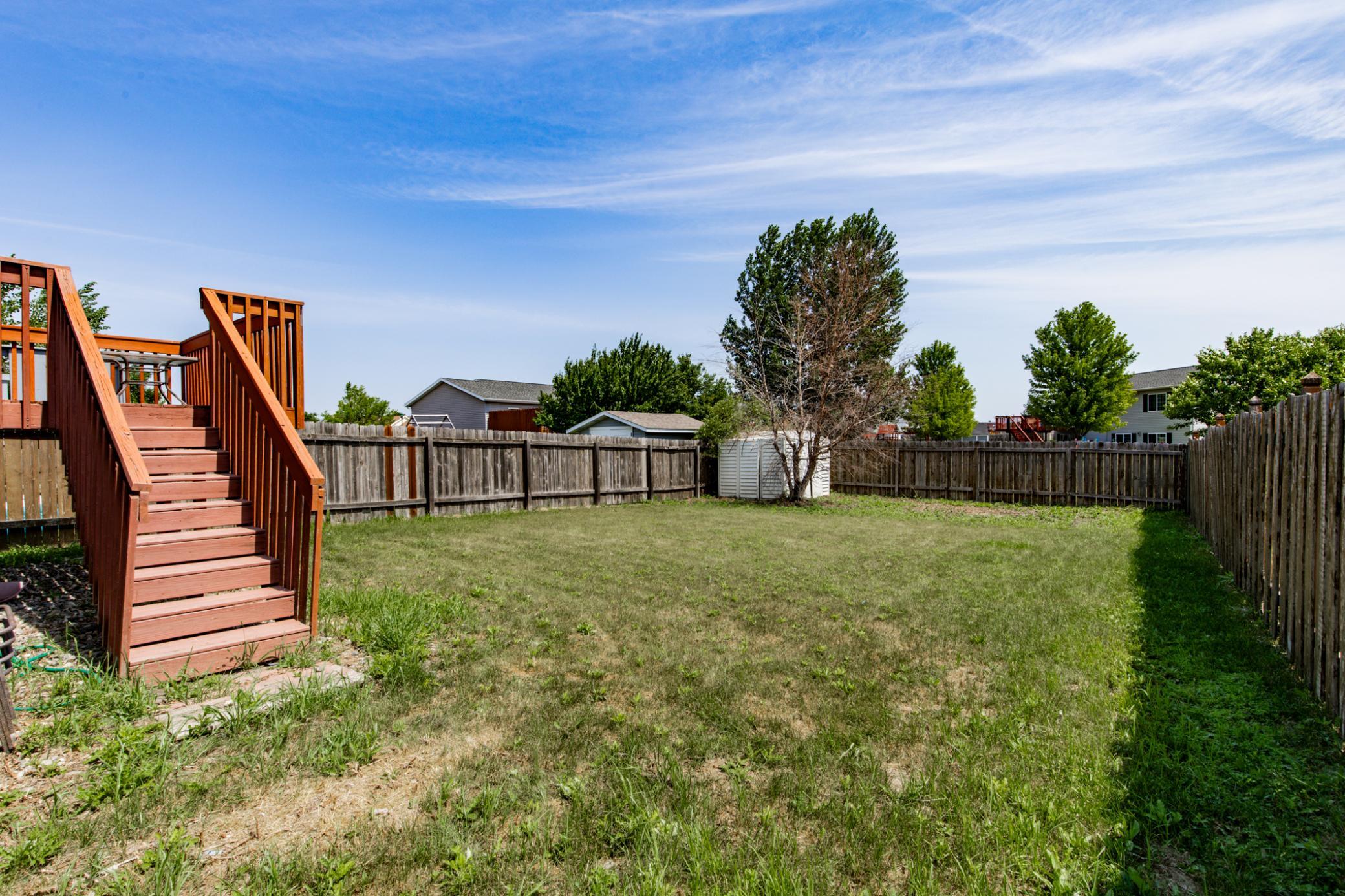 main property photo 33