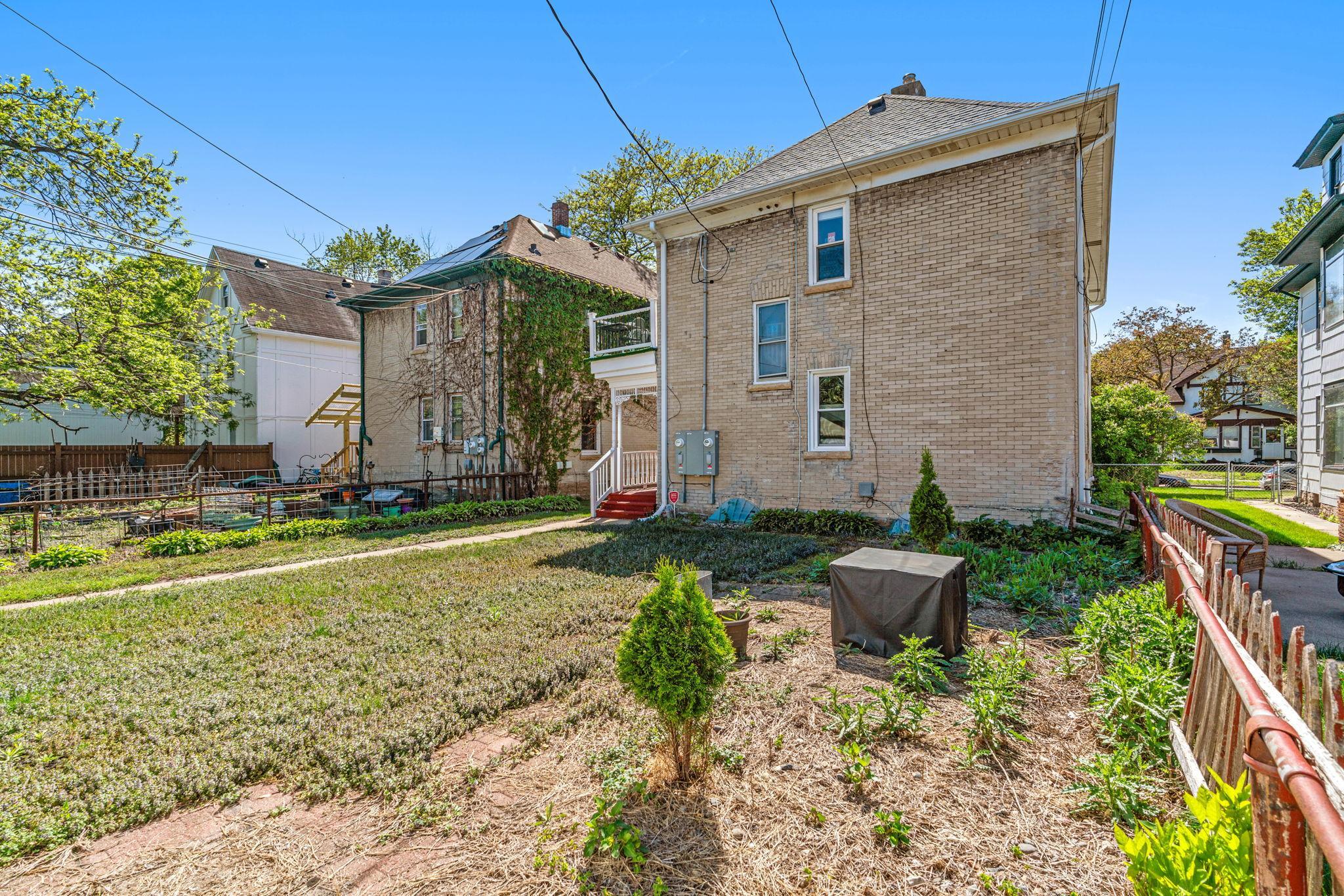 main property photo 38