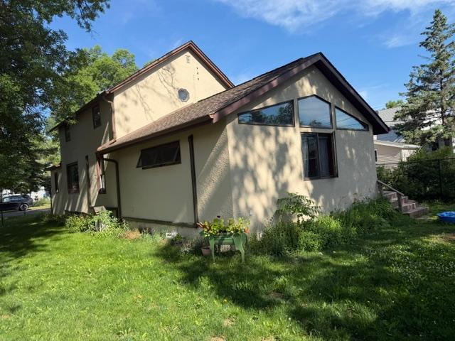 main property photo 14