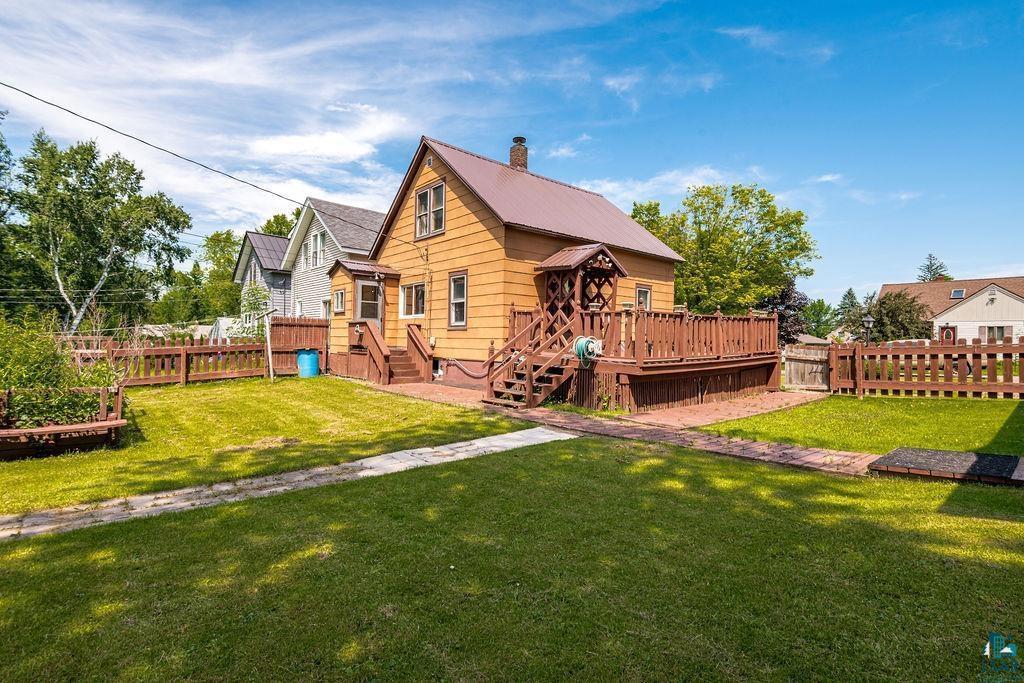main property photo 23