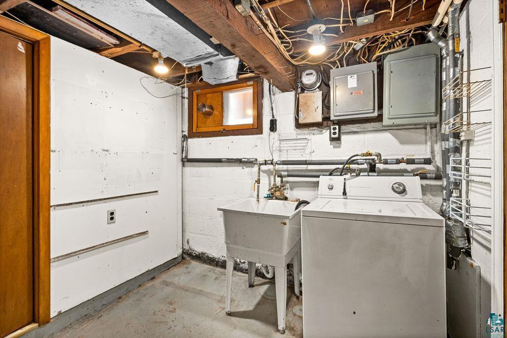 main property photo 35