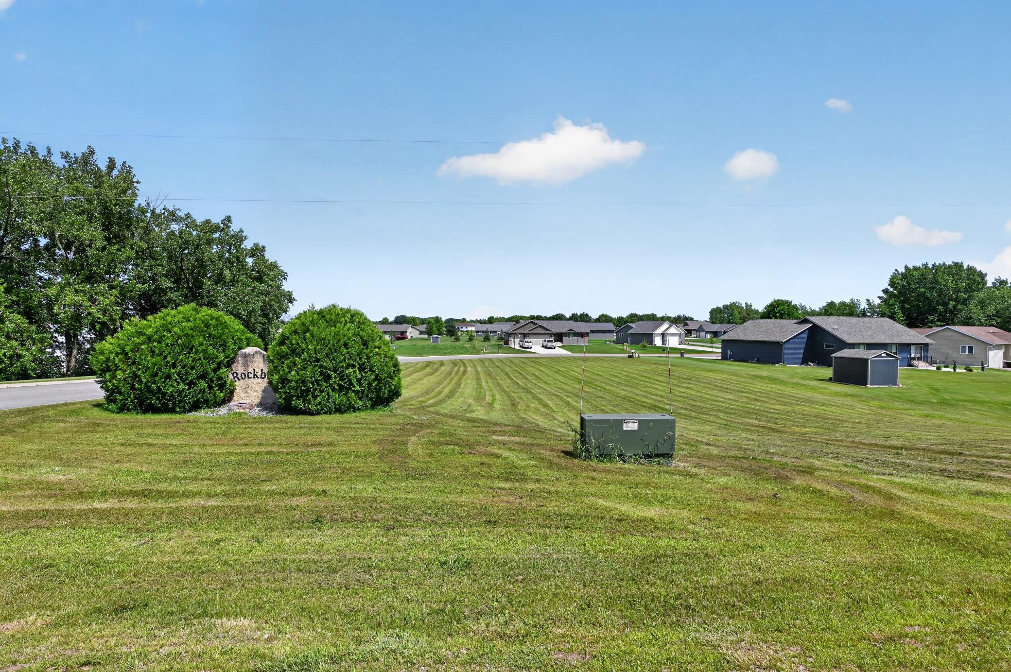 main property photo 6