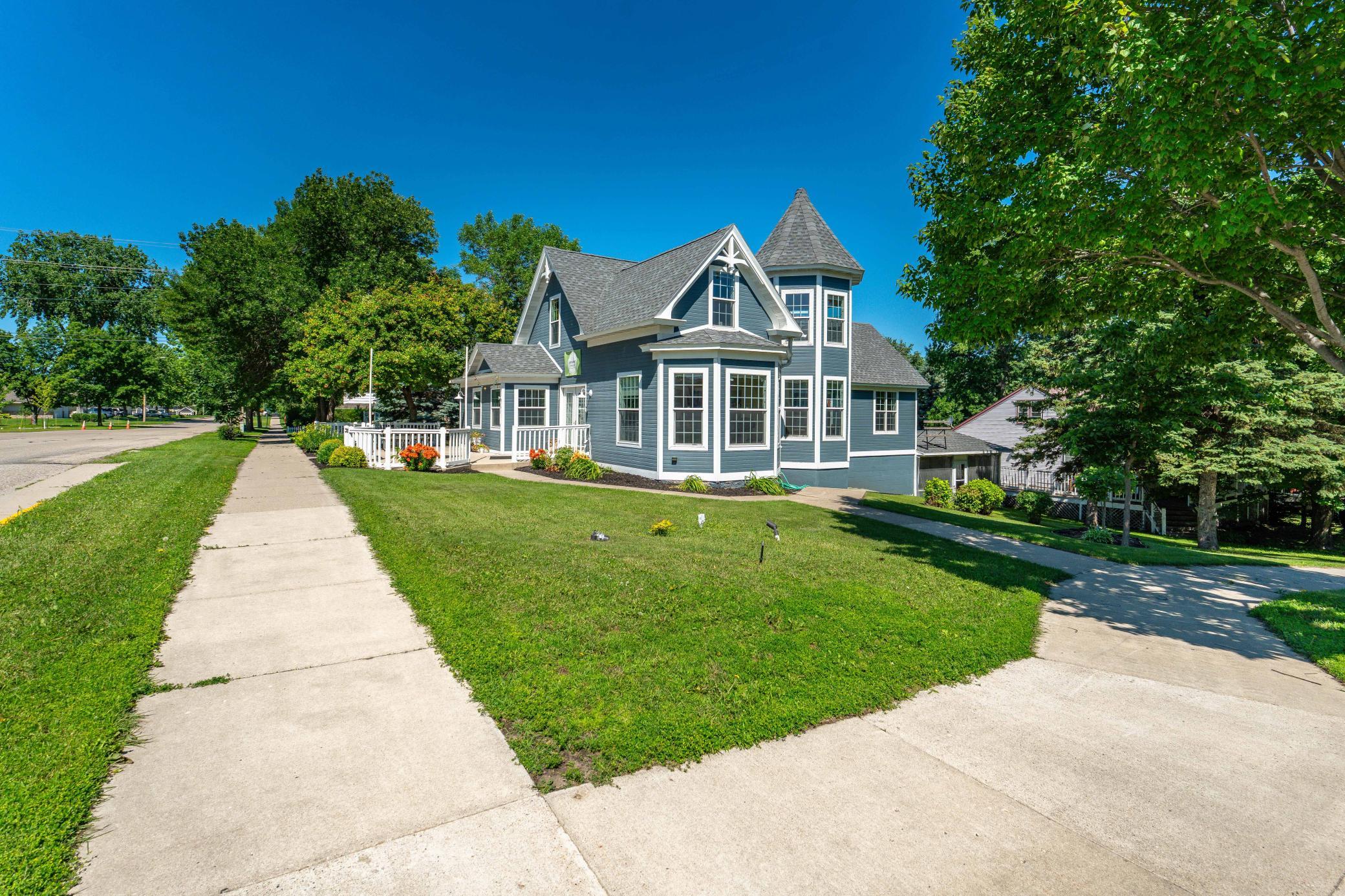 main property photo 49