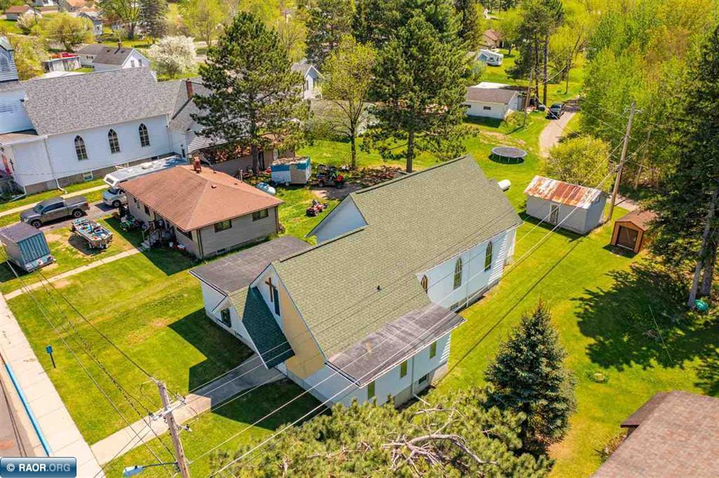 main property photo 9