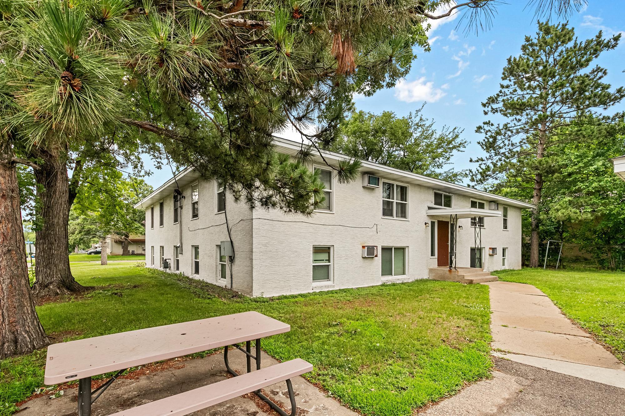 main property photo 14