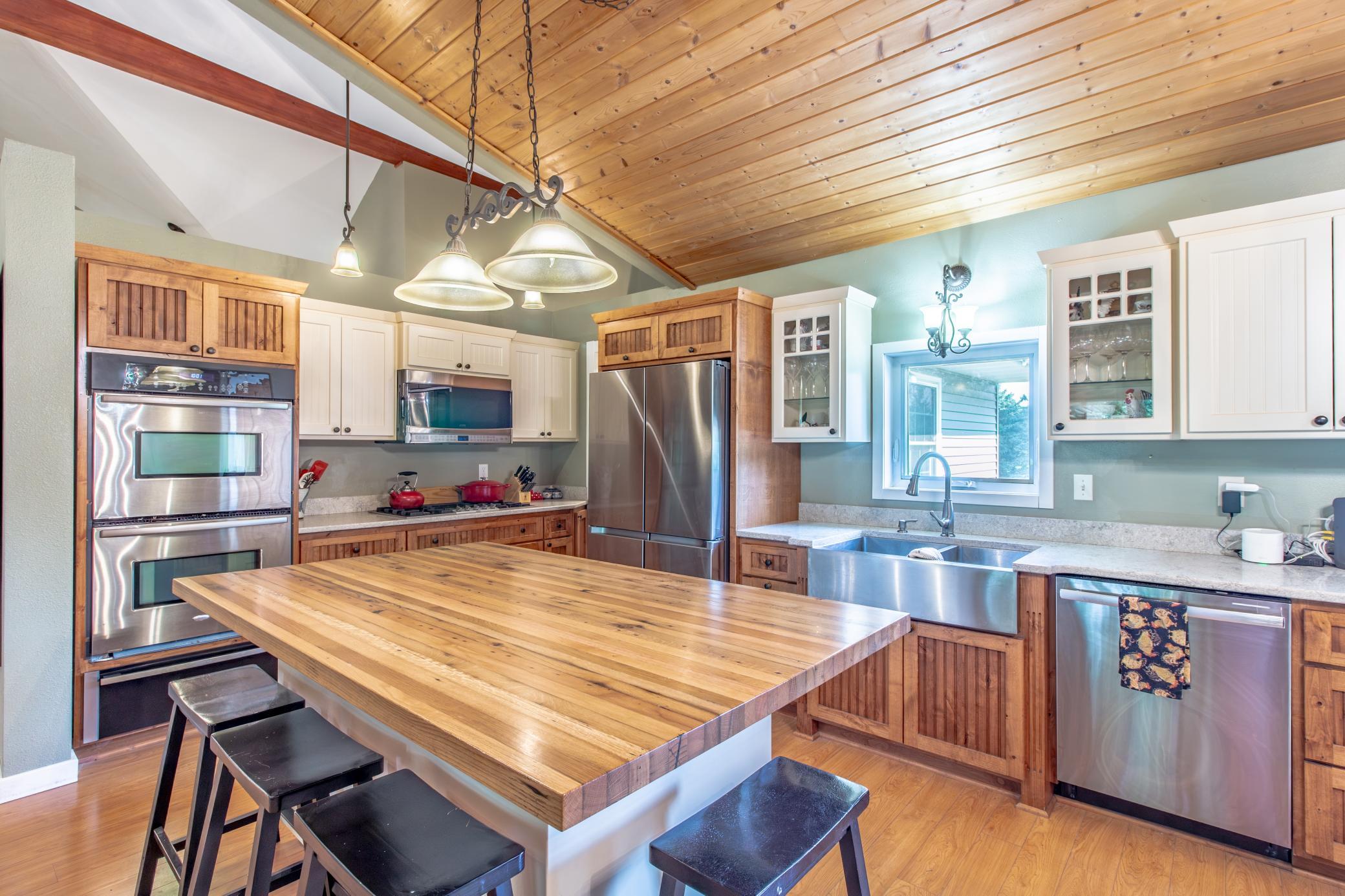main property photo 51