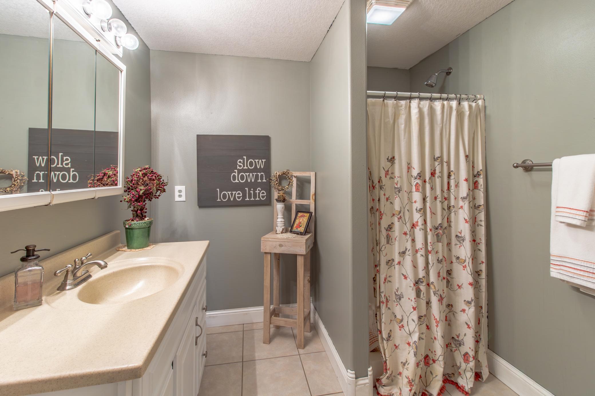 main property photo 99