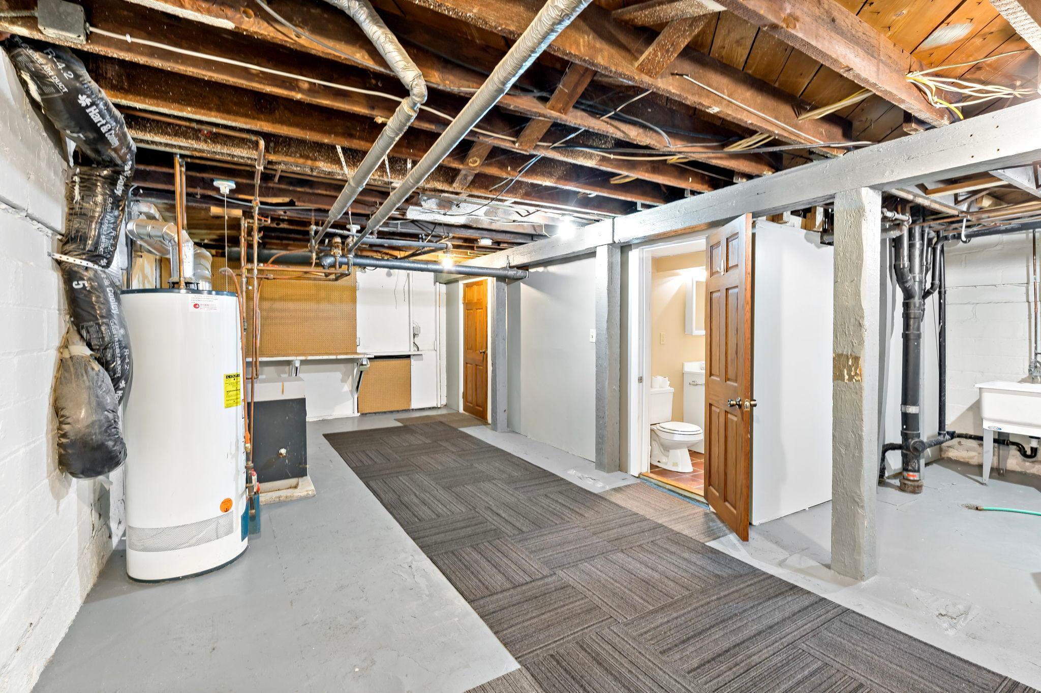 main property photo 23
