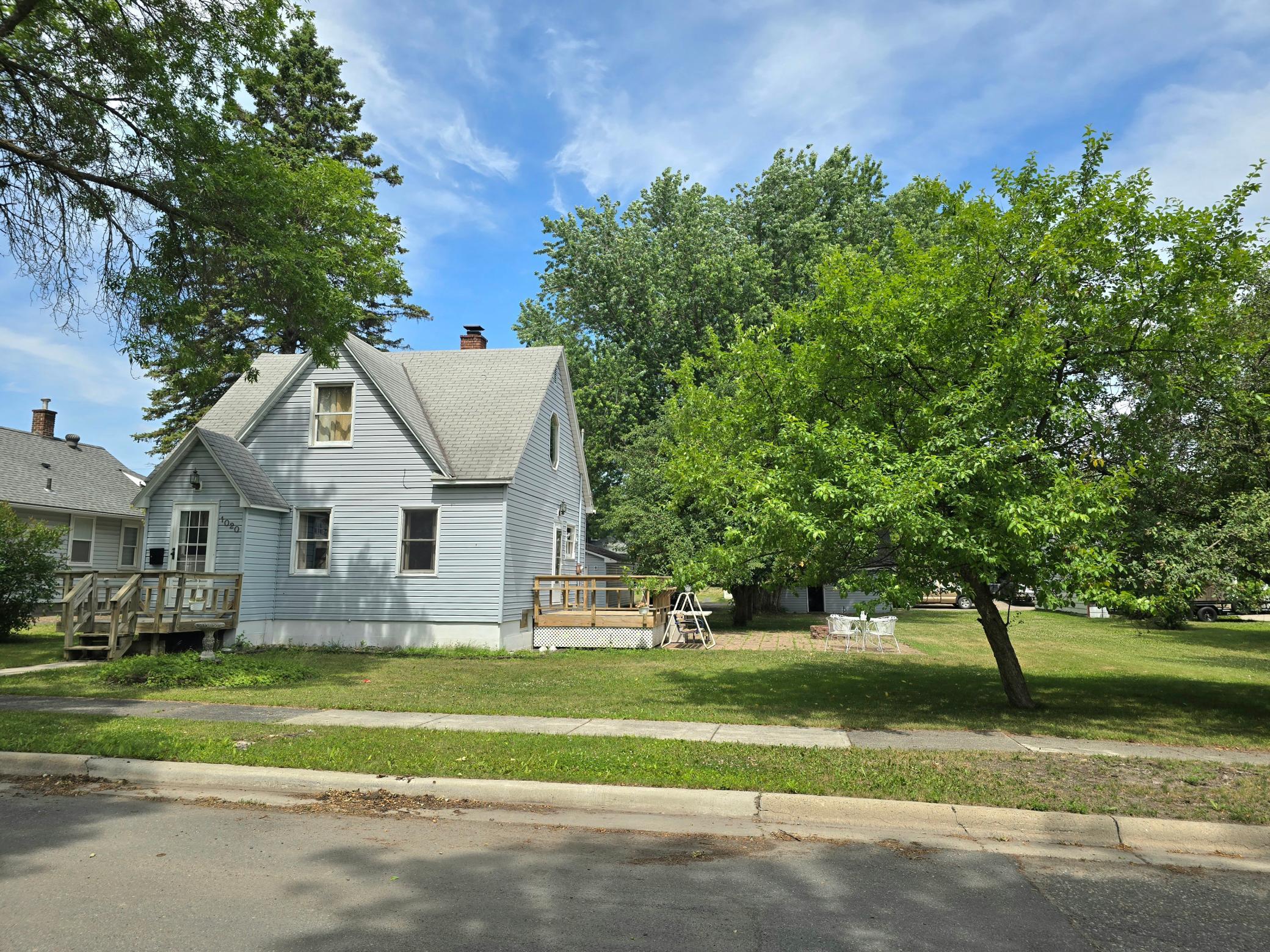main property photo 1