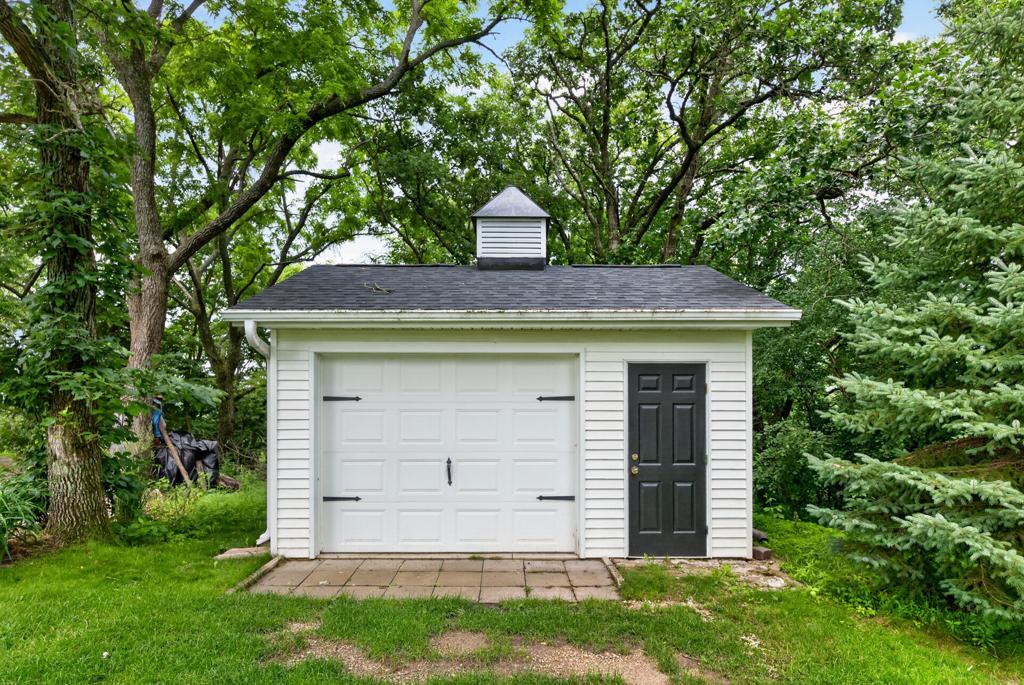main property photo 60