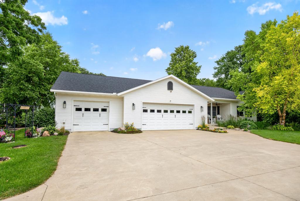 main property photo 71