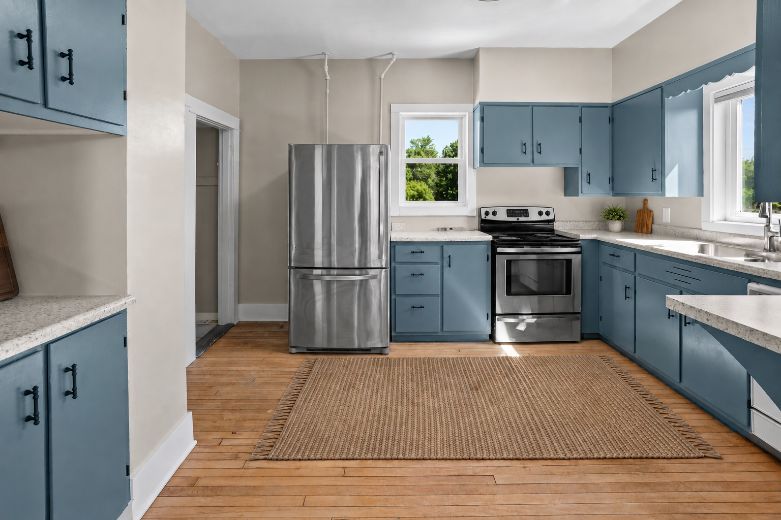 main property photo 9