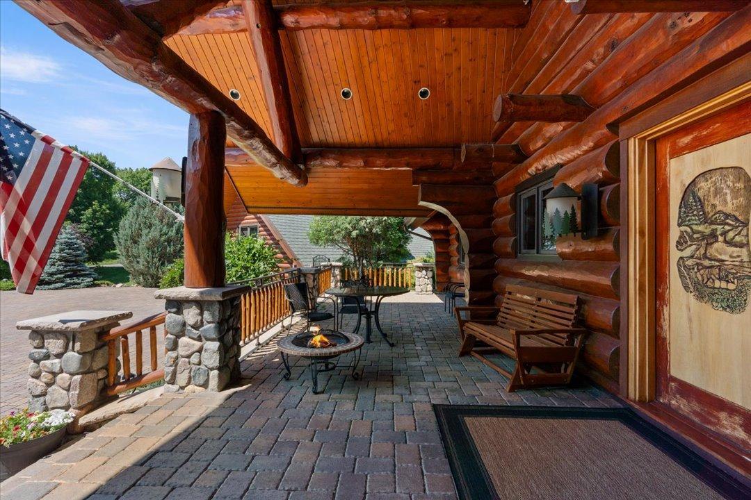 main property photo 9