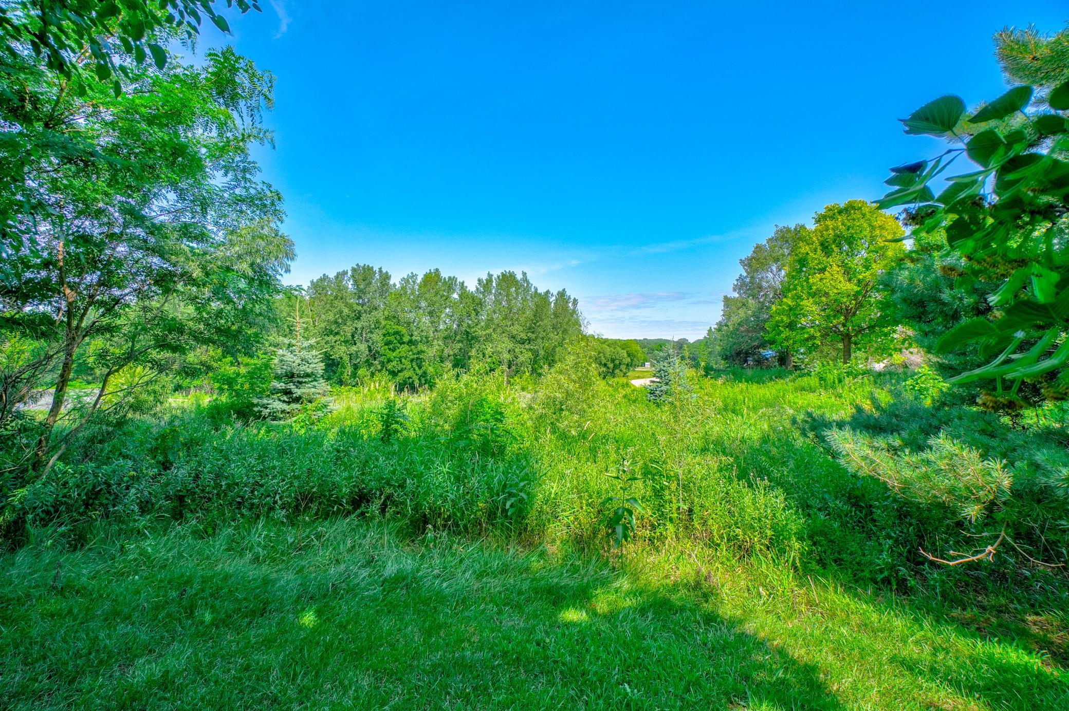 main property photo 22