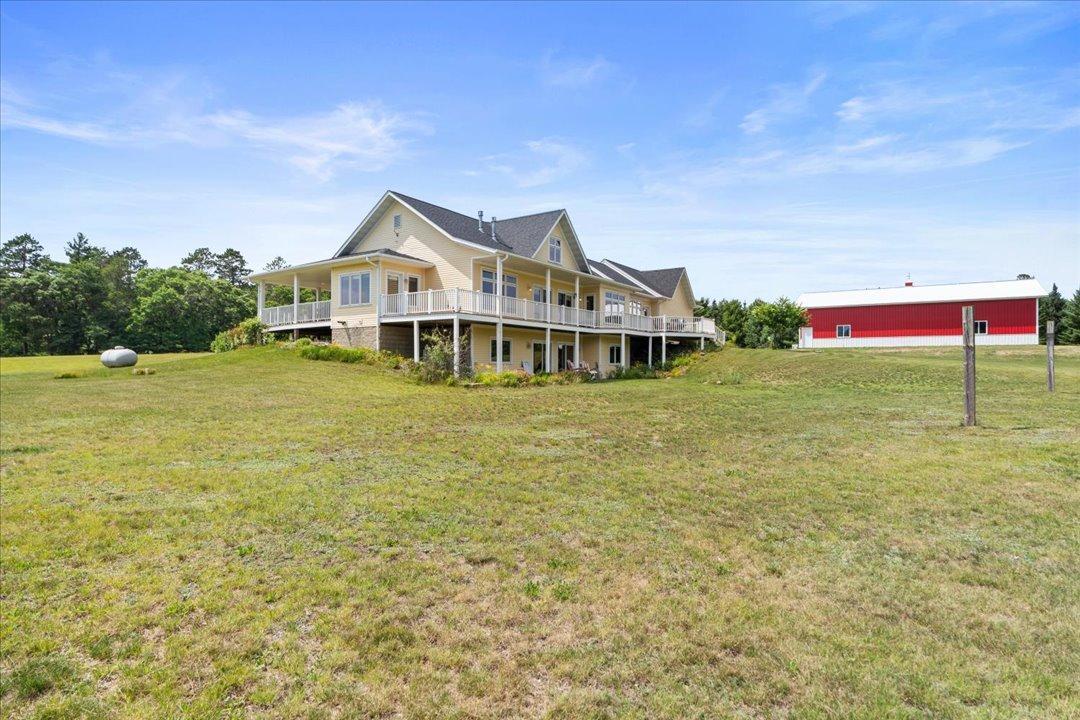 main property photo 36